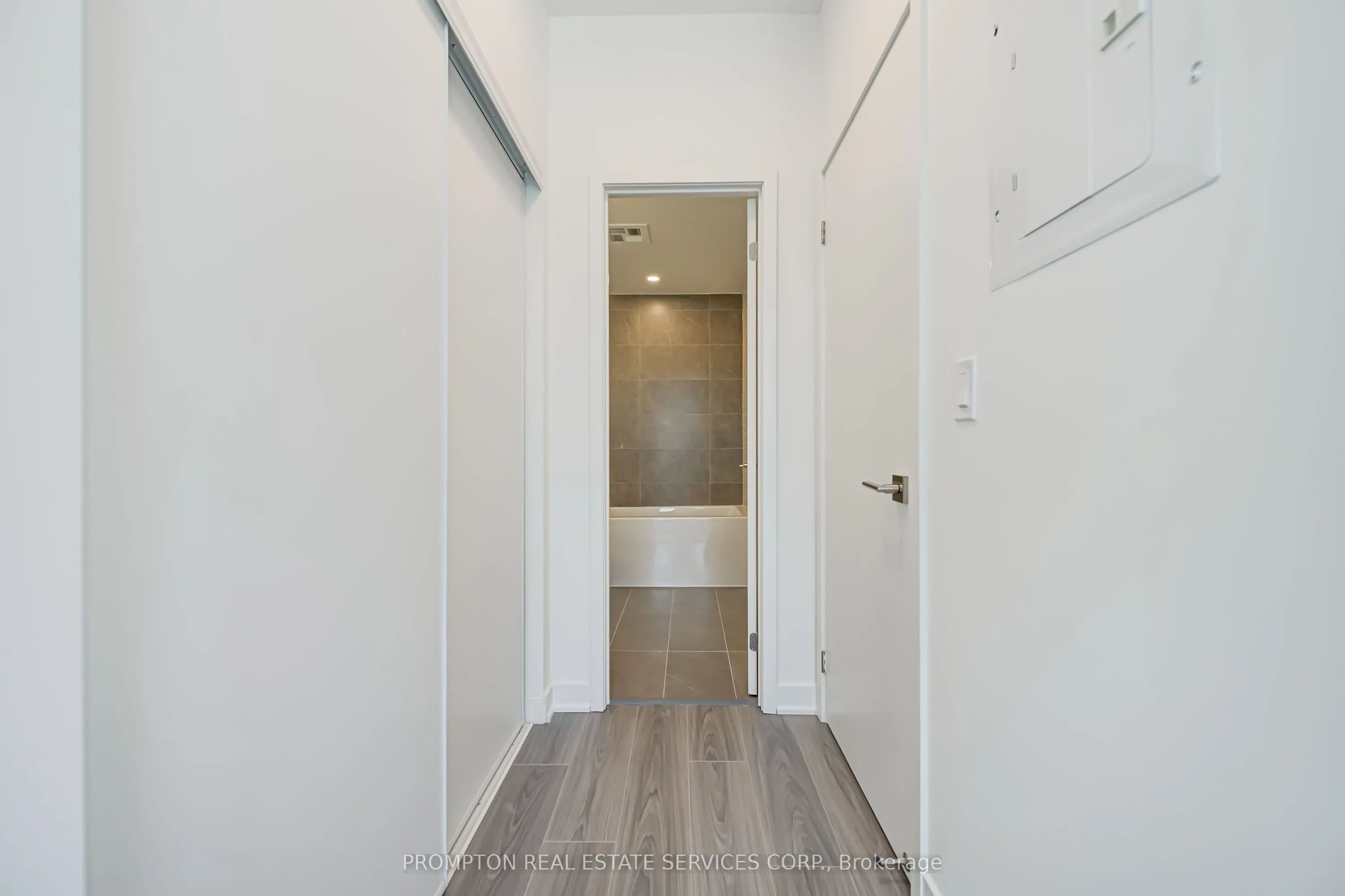 65 Curlew Drive, #202