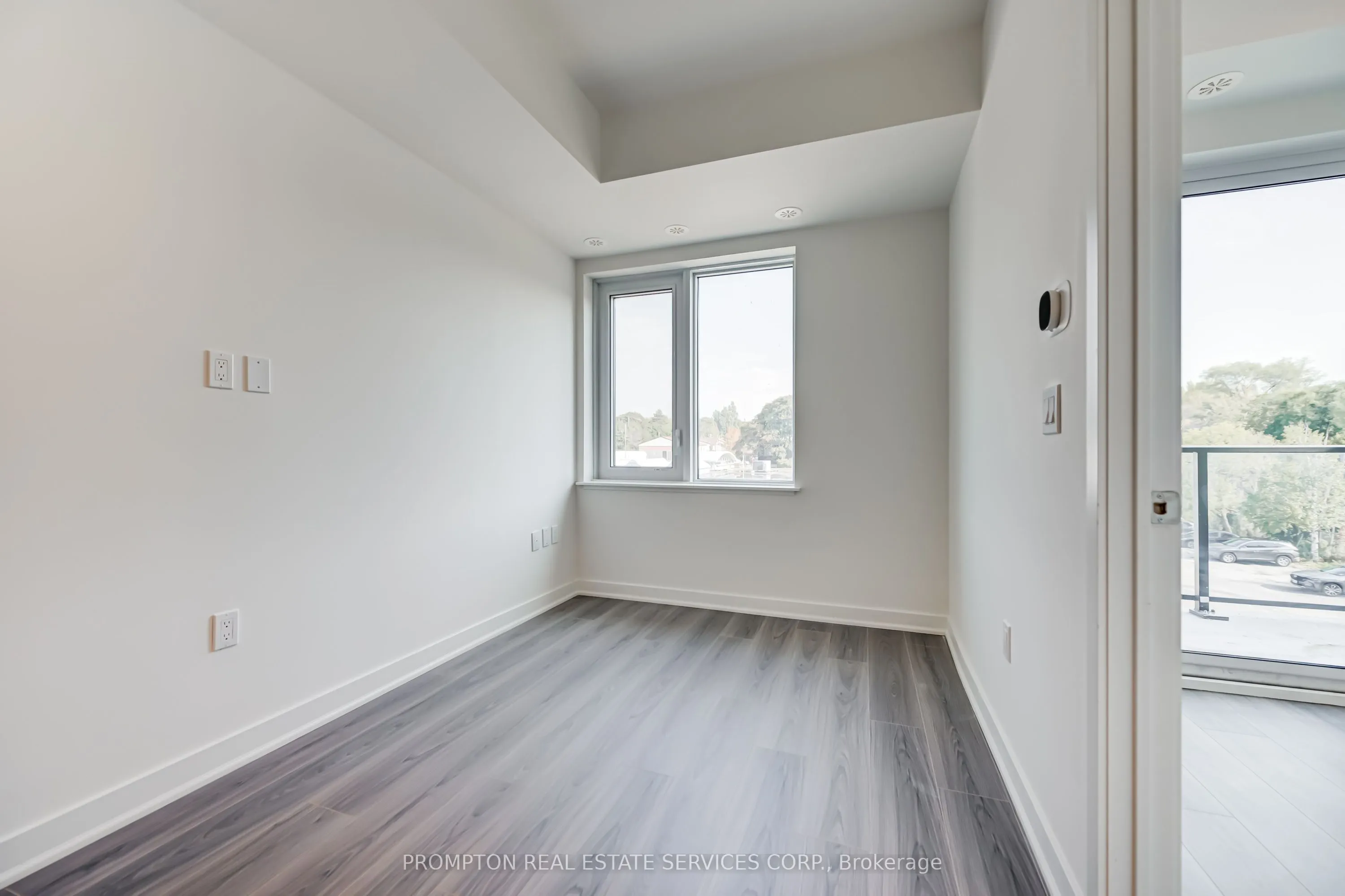 65 Curlew Drive, #202