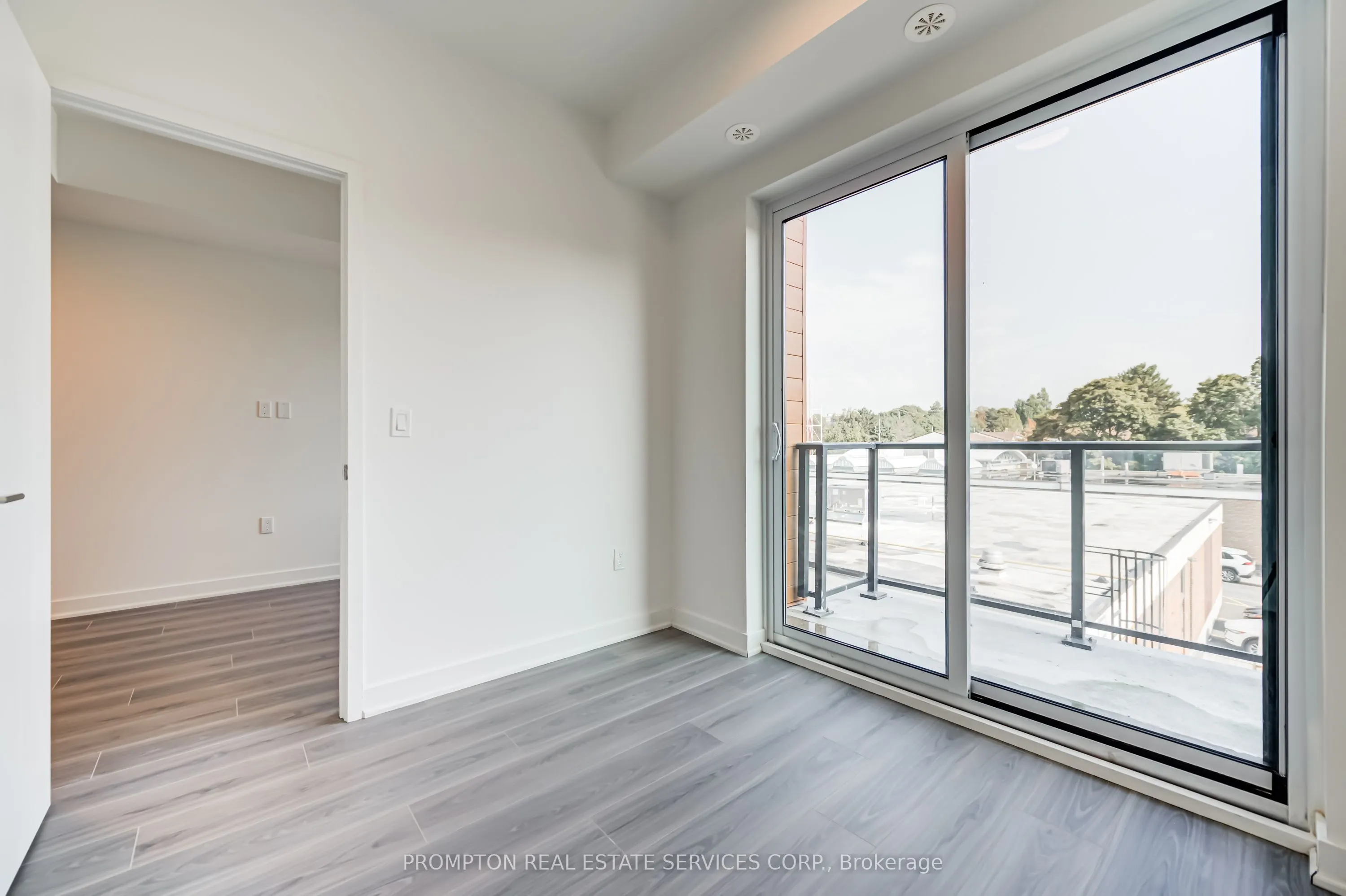 65 Curlew Drive, #202