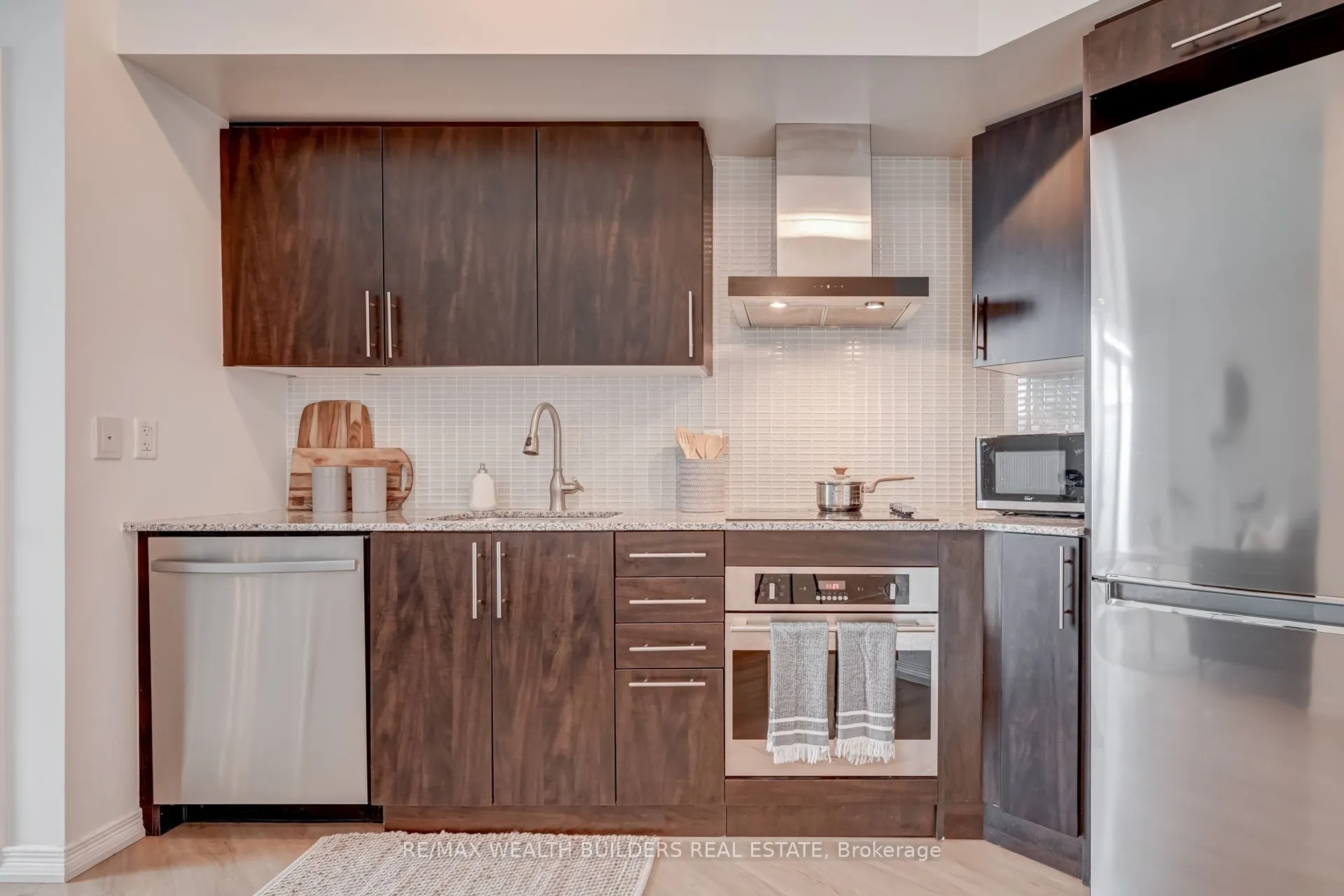 352 Front Street W, #1510
