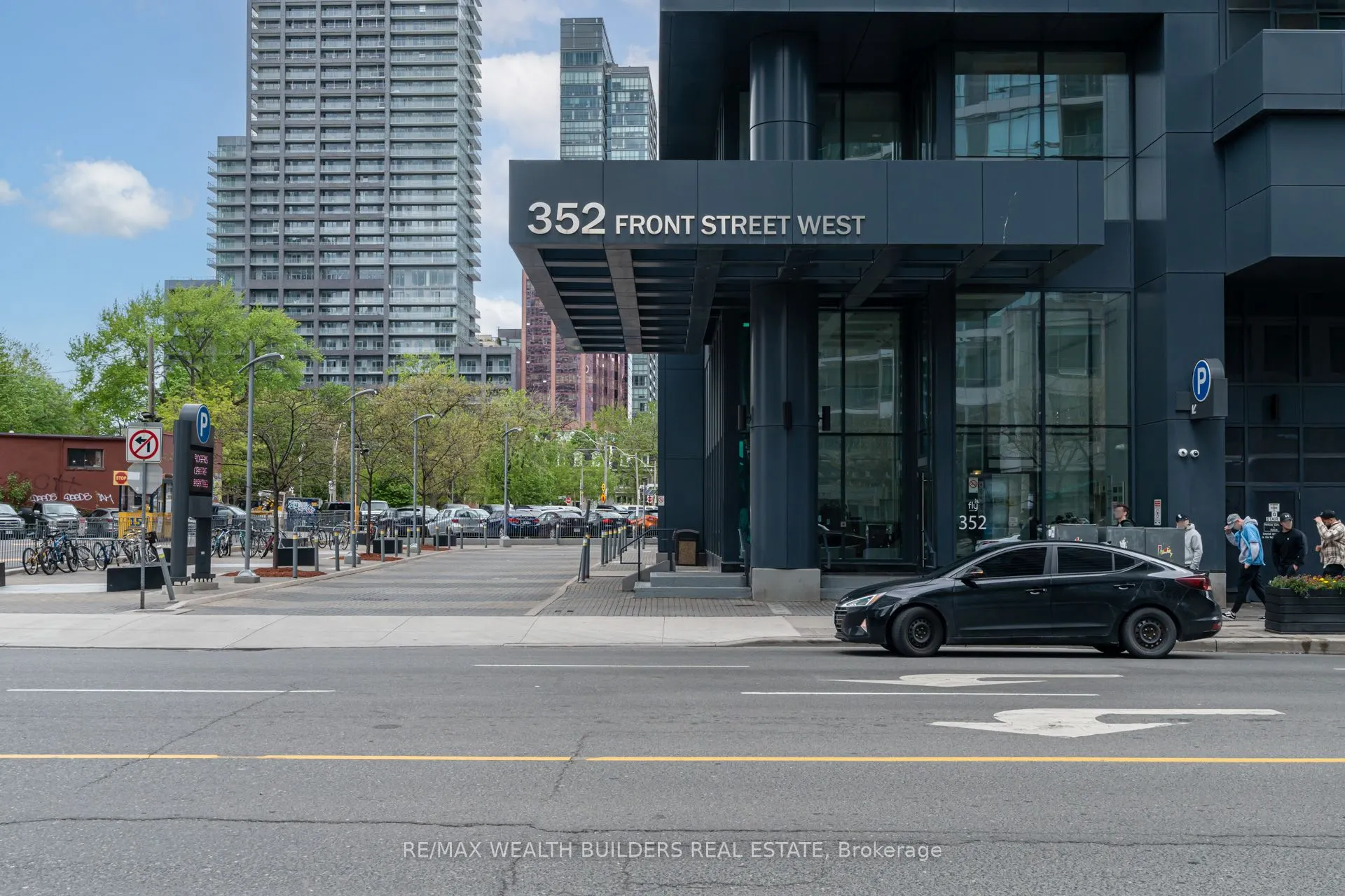 352 Front Street W, #1510