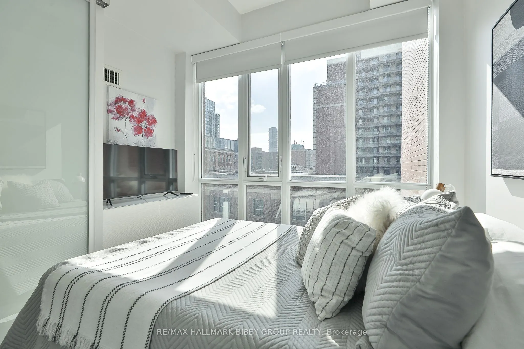 112 George Street, #S420