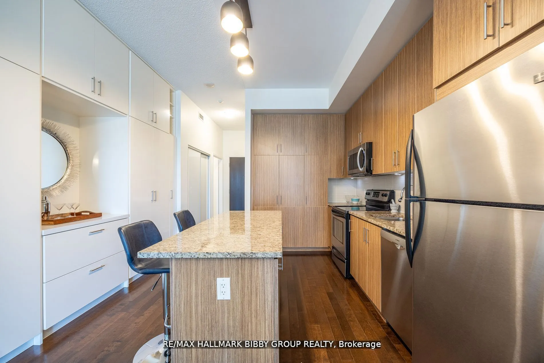 112 George Street, #S420