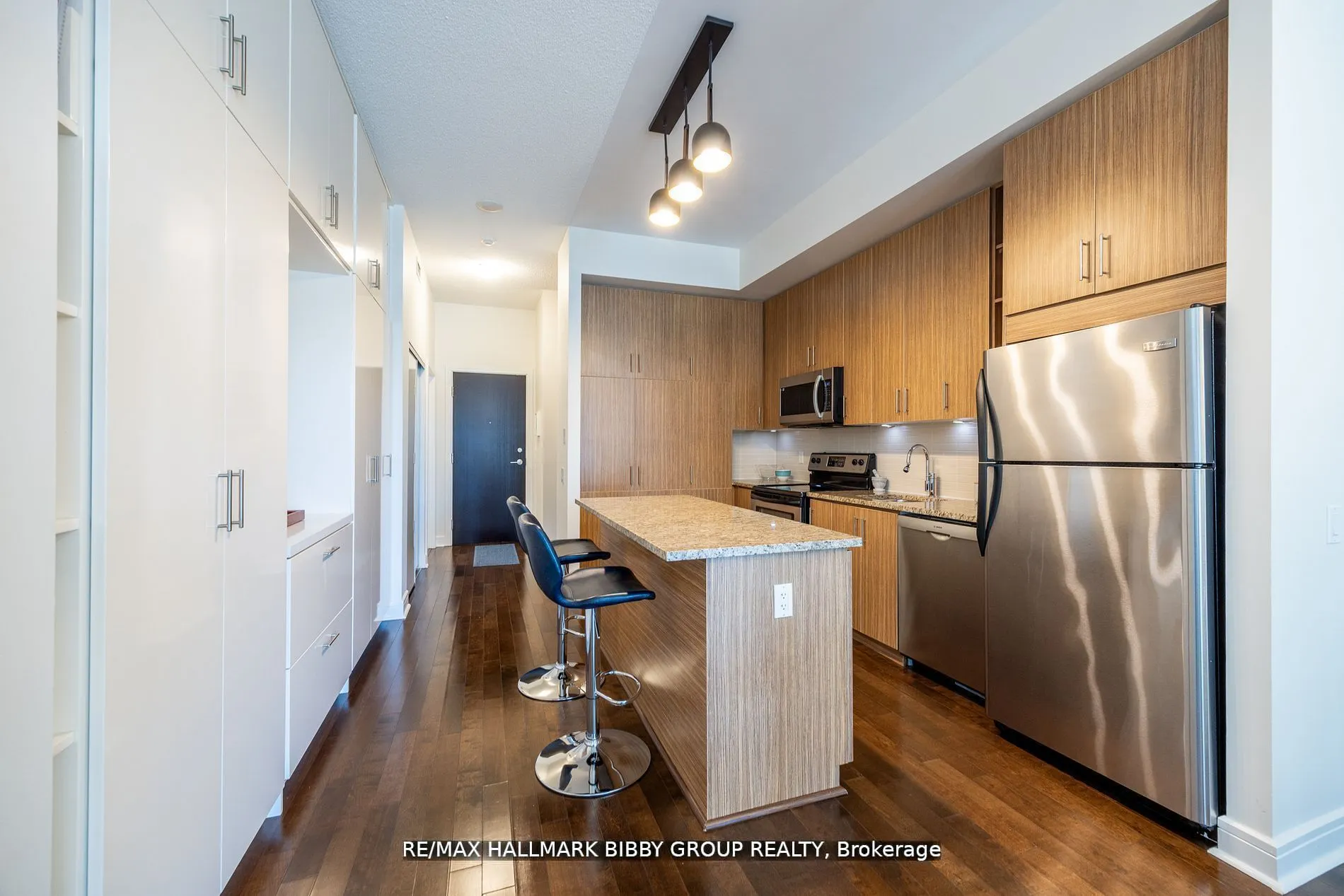 112 George Street, #S420