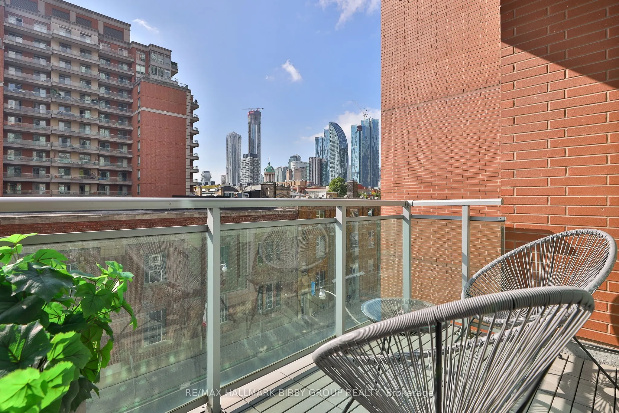 112 George Street, #S420