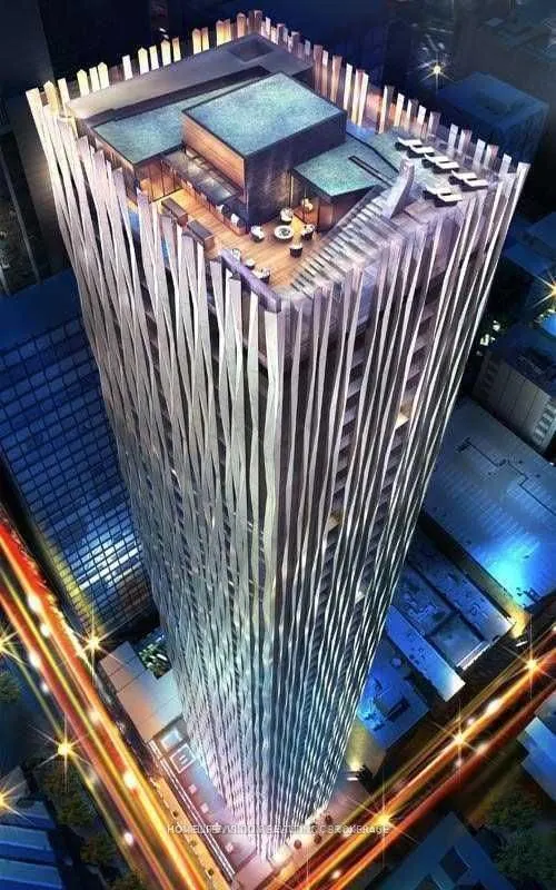 1 Yorkville Avenue, #2009
