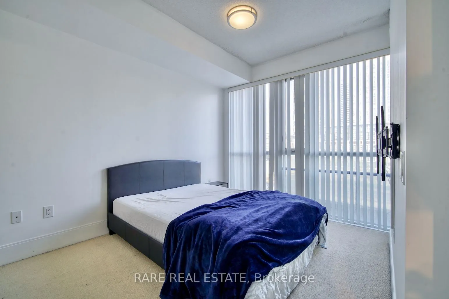560 Front Street W, #429