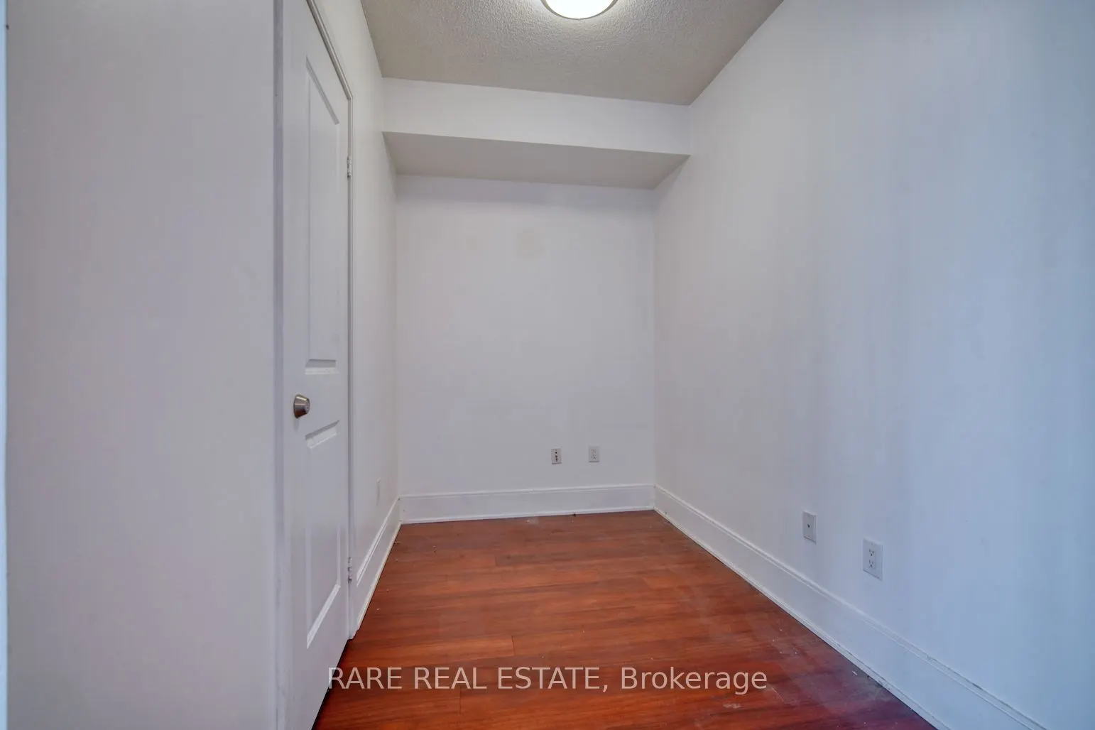 560 Front Street W, #429