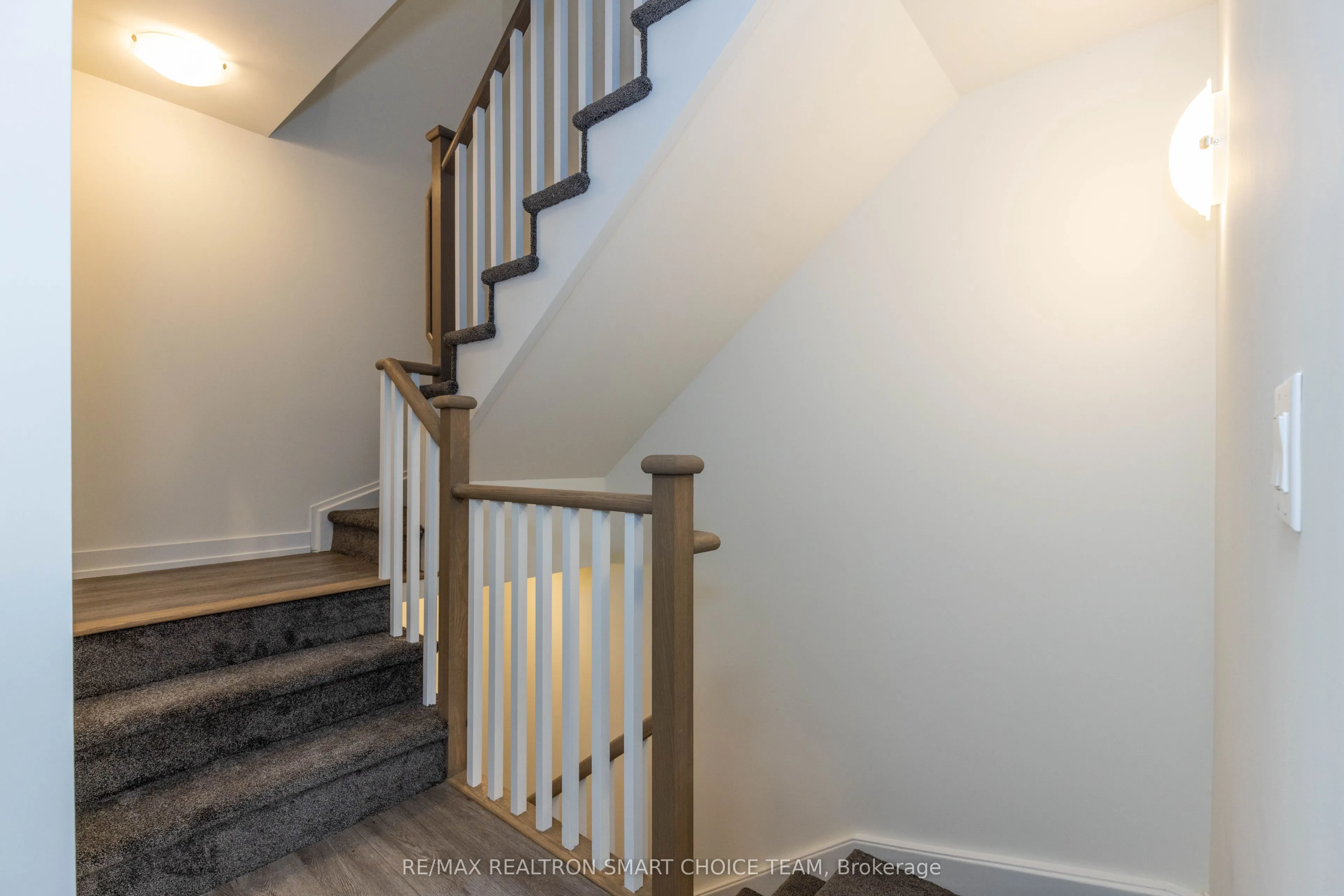 871 Sheppard Avenue W, #41