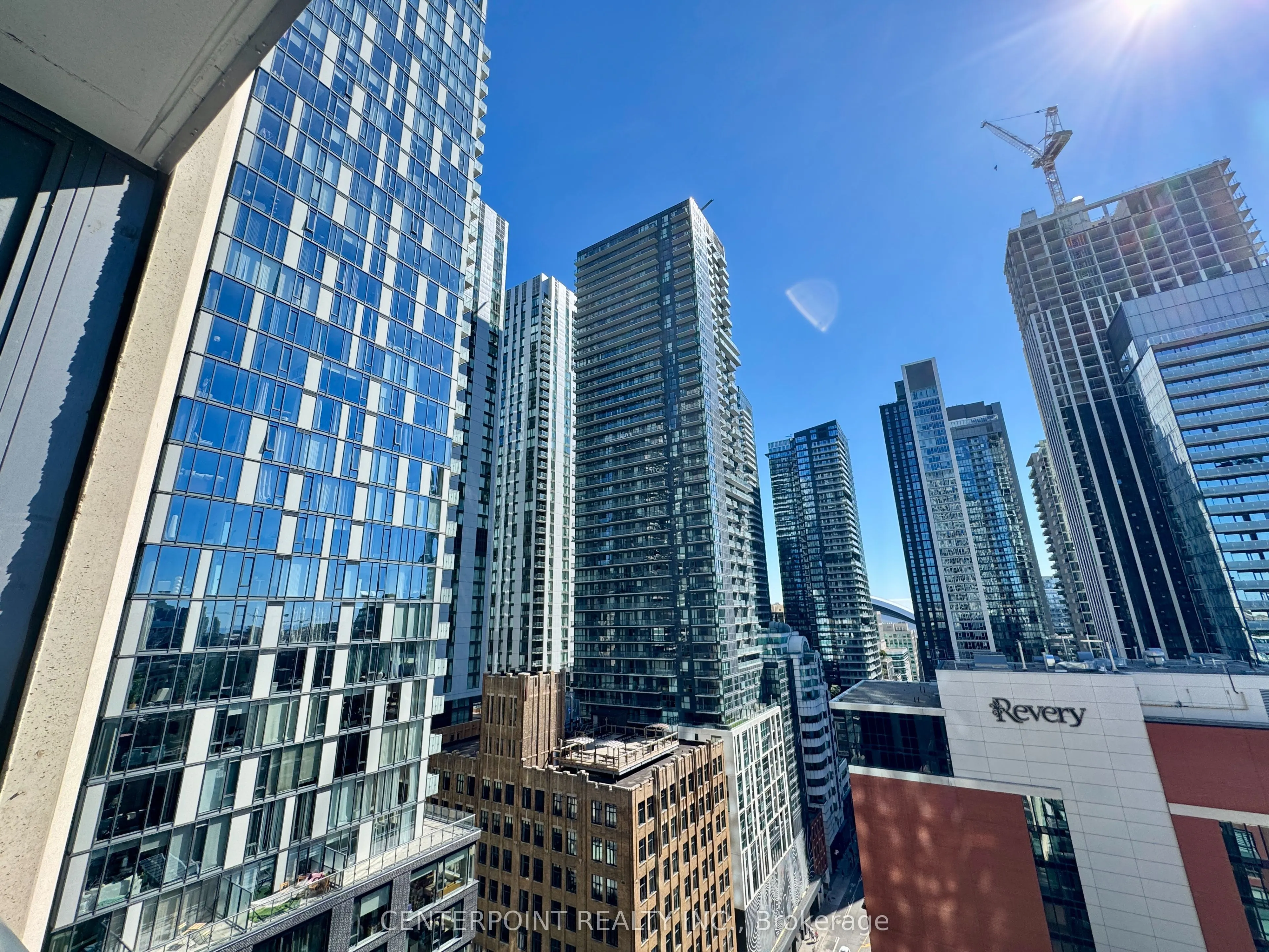 108 Peter Street, #1906