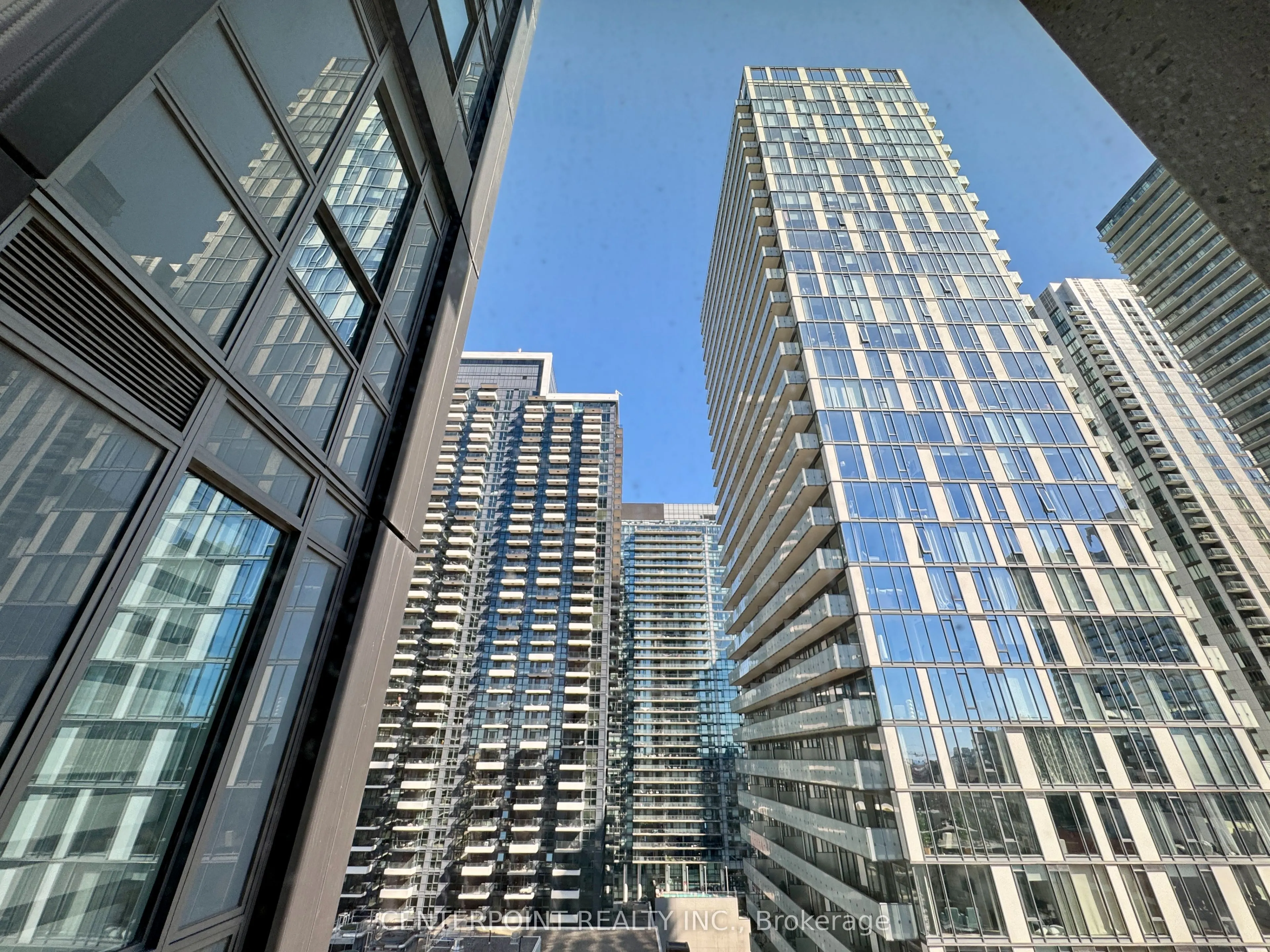 108 Peter Street, #1906