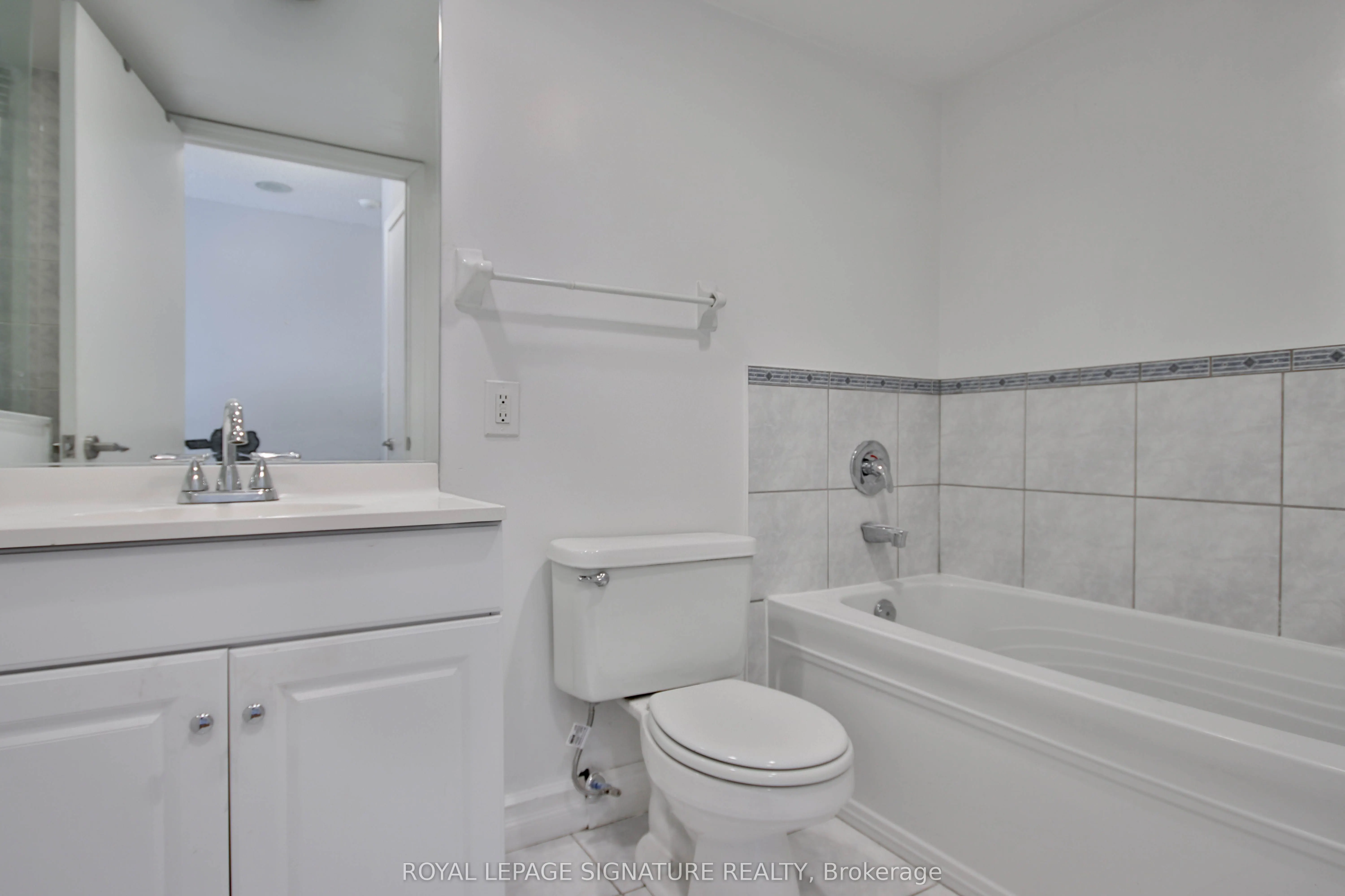 410 Queens Quay W, #502