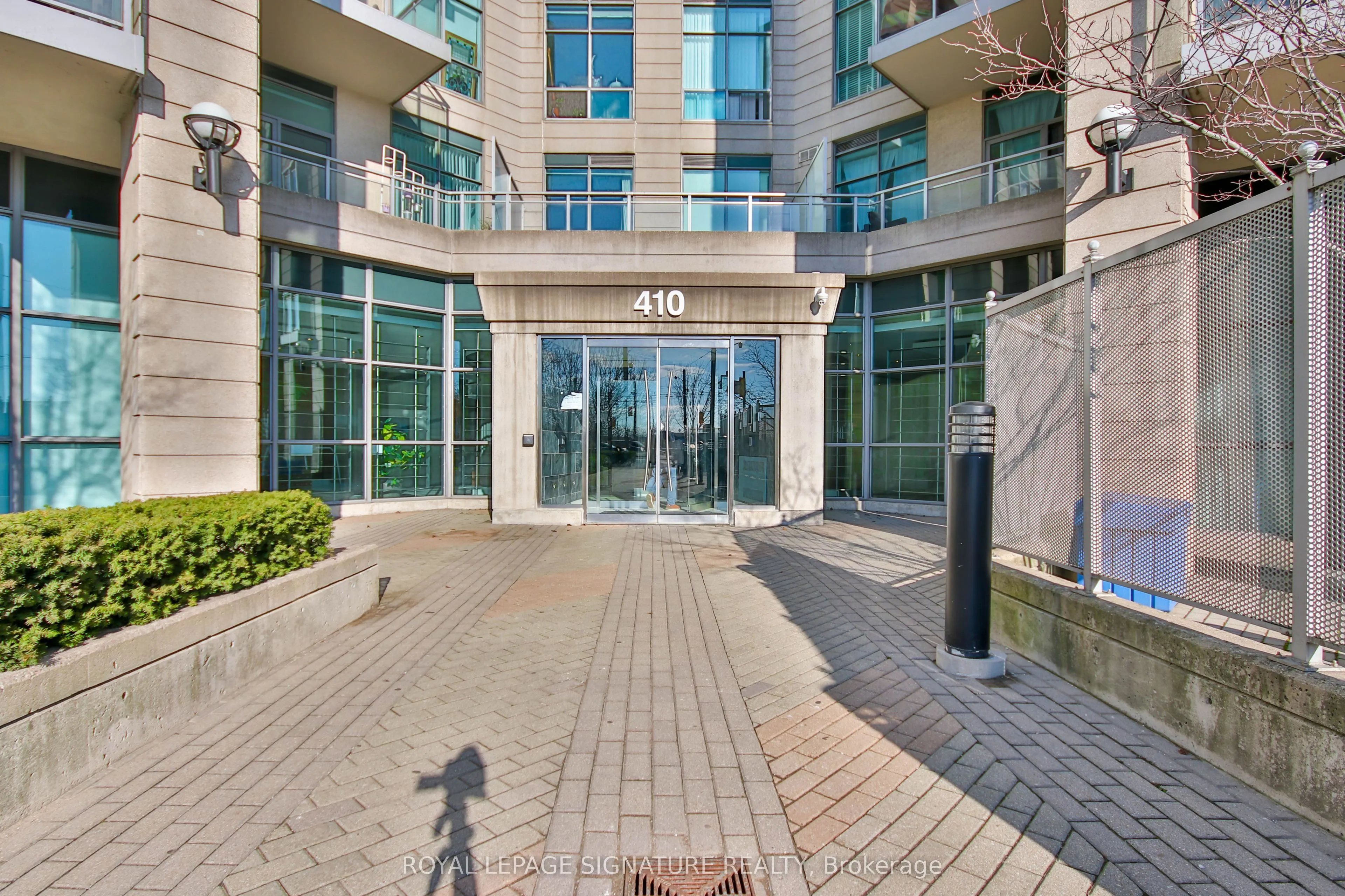 410 Queens Quay W, #502