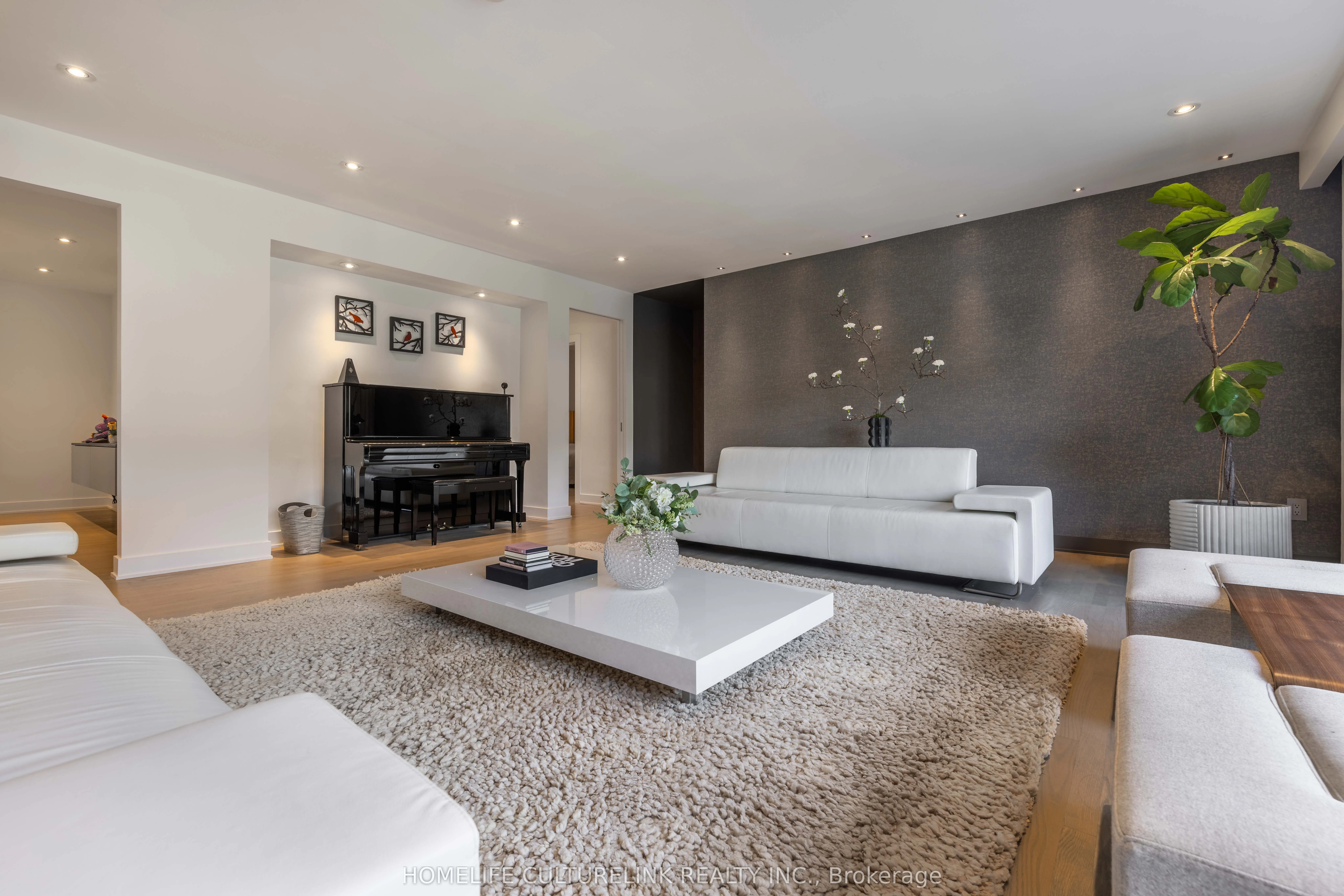 15 Salonica Road