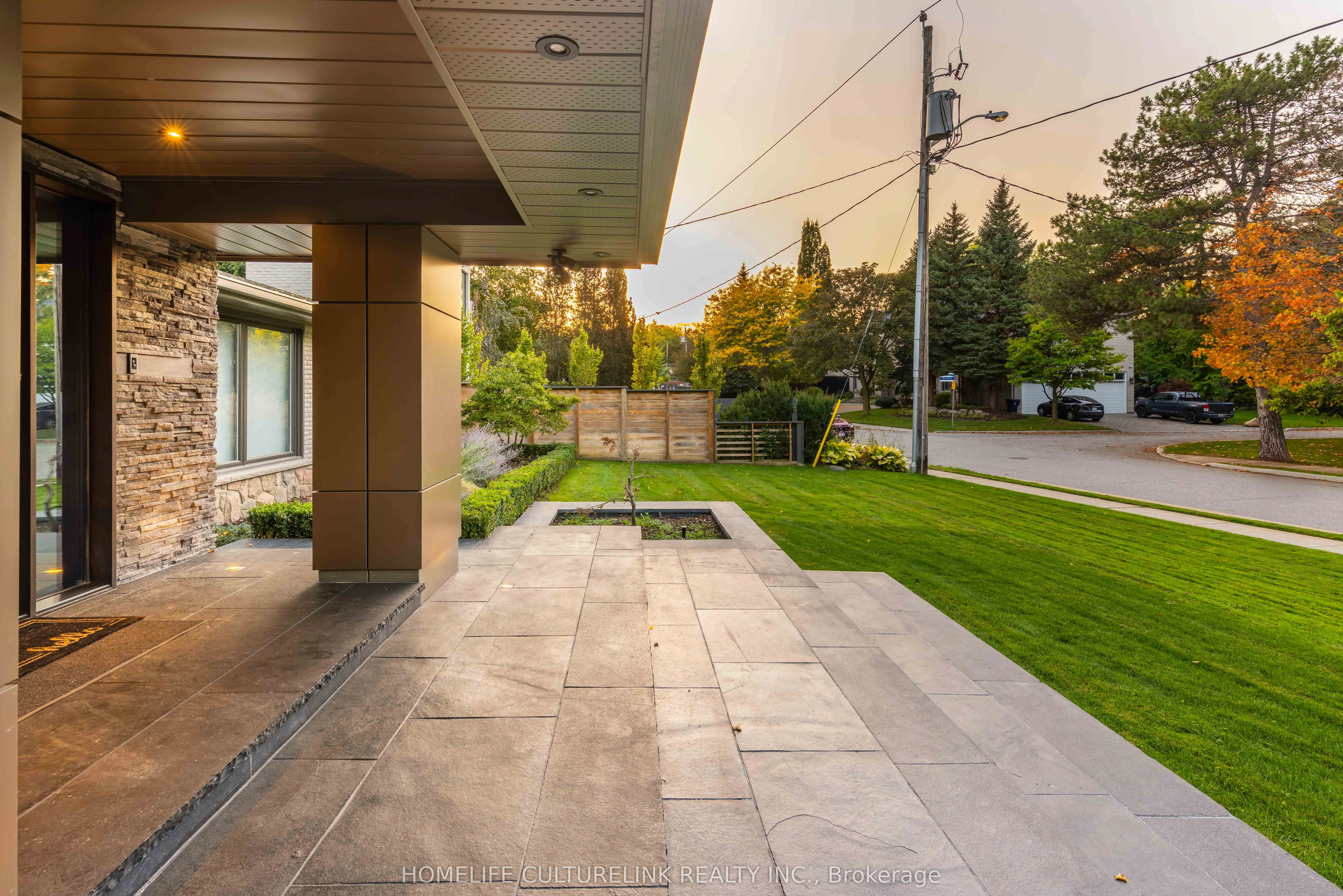15 Salonica Road