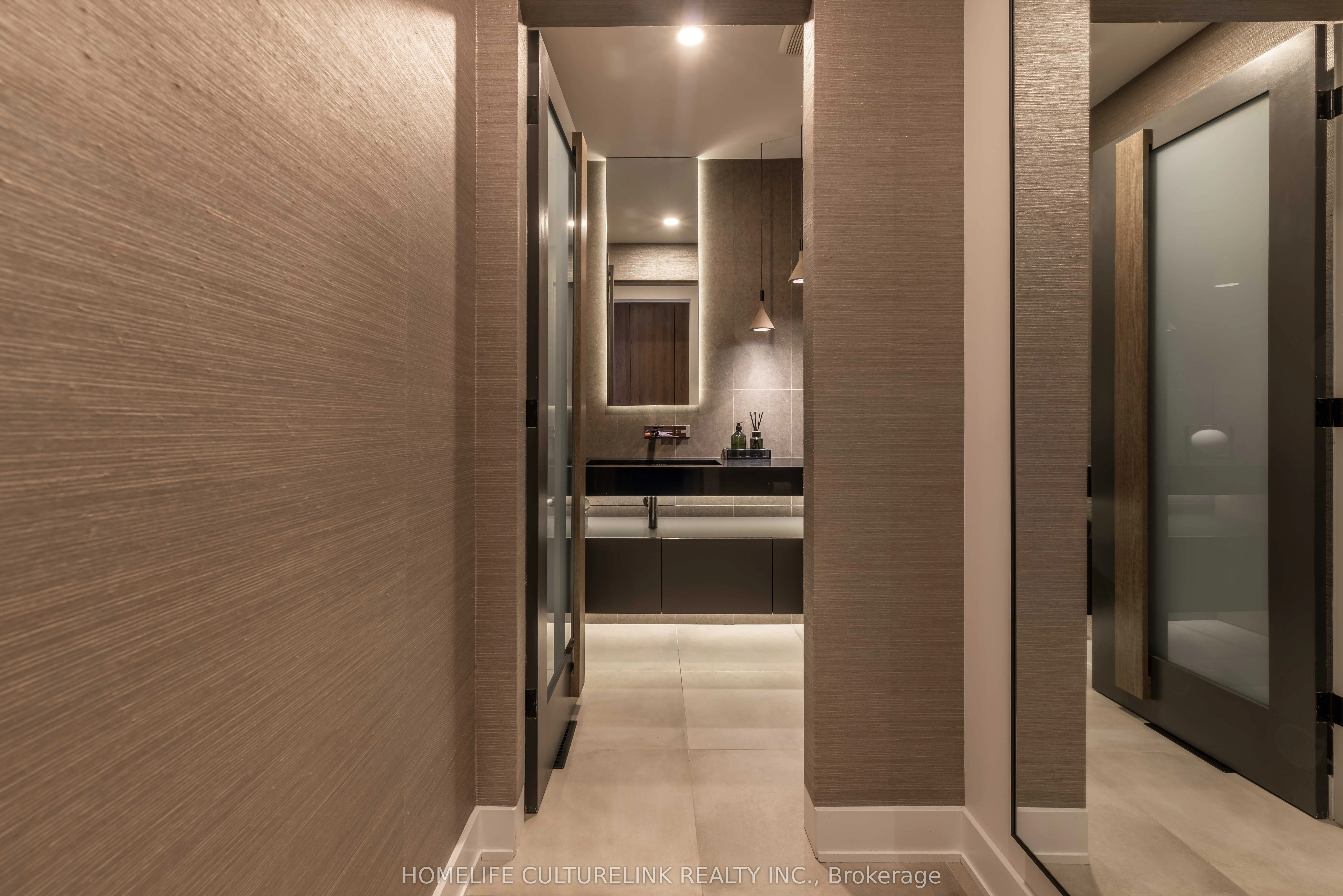 15 Salonica Road