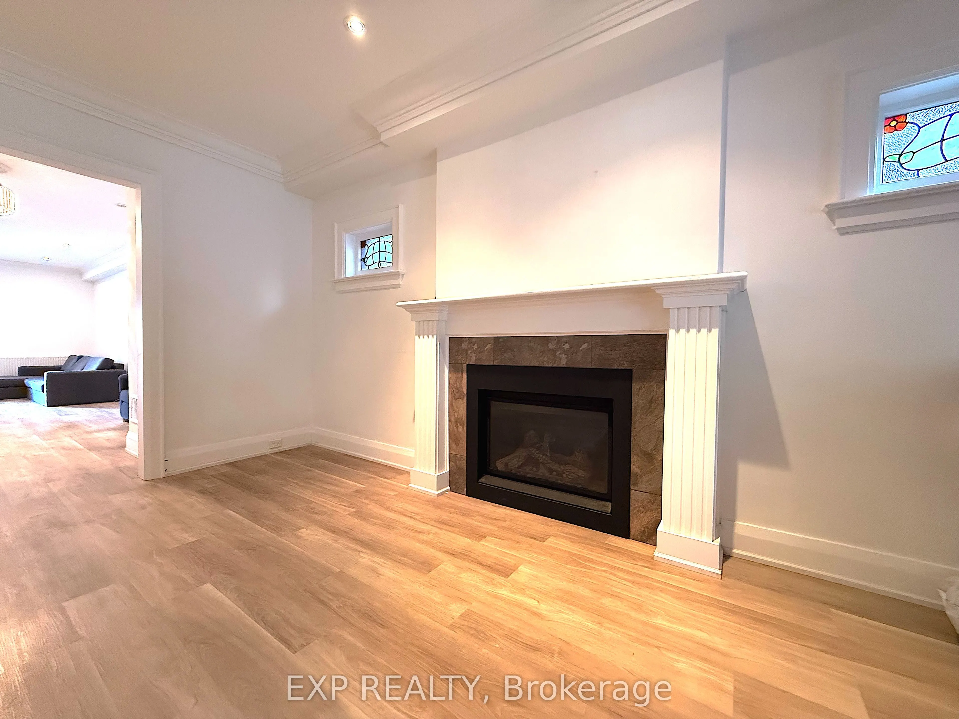 28 Maxwell Avenue