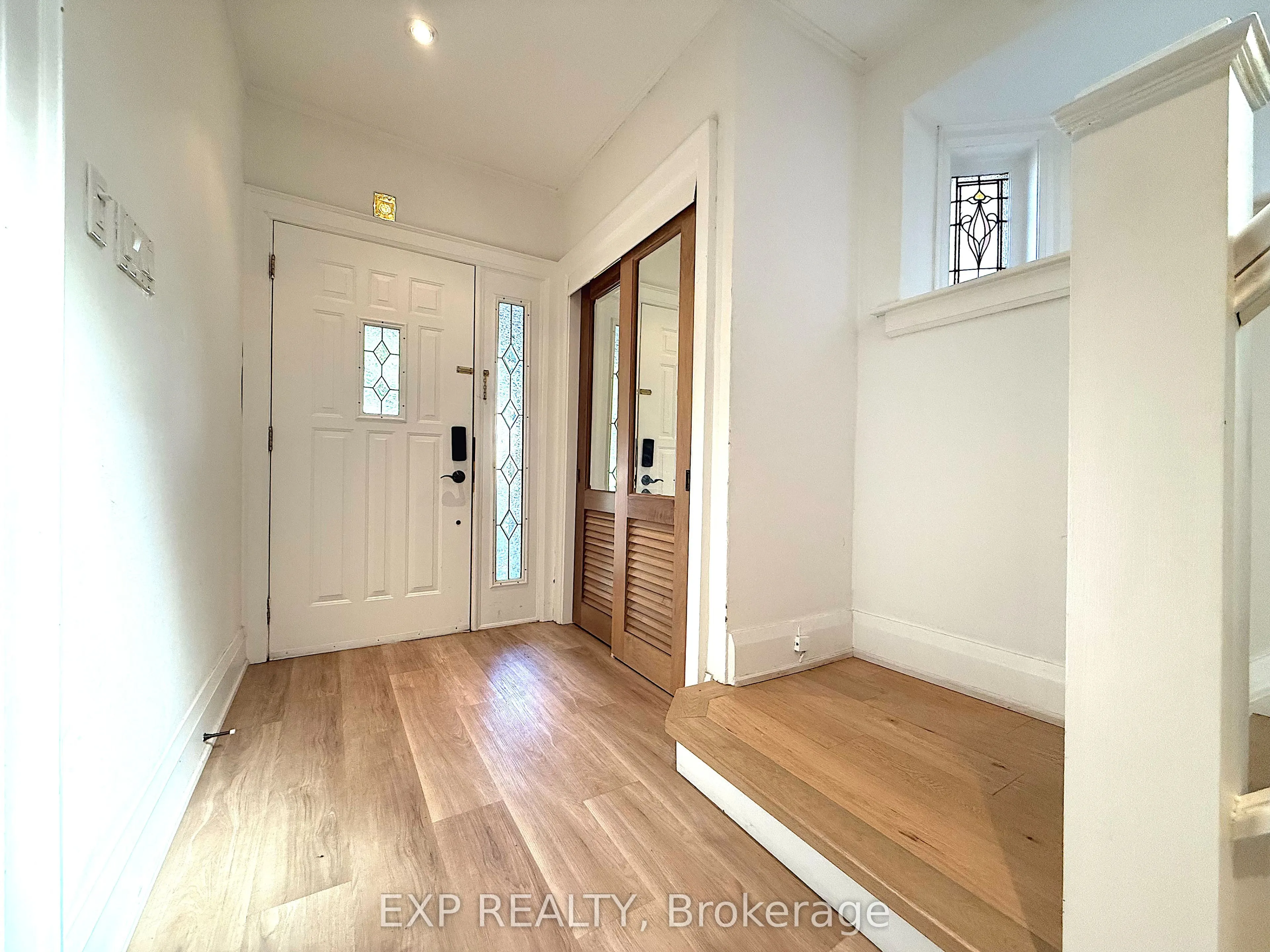 28 Maxwell Avenue
