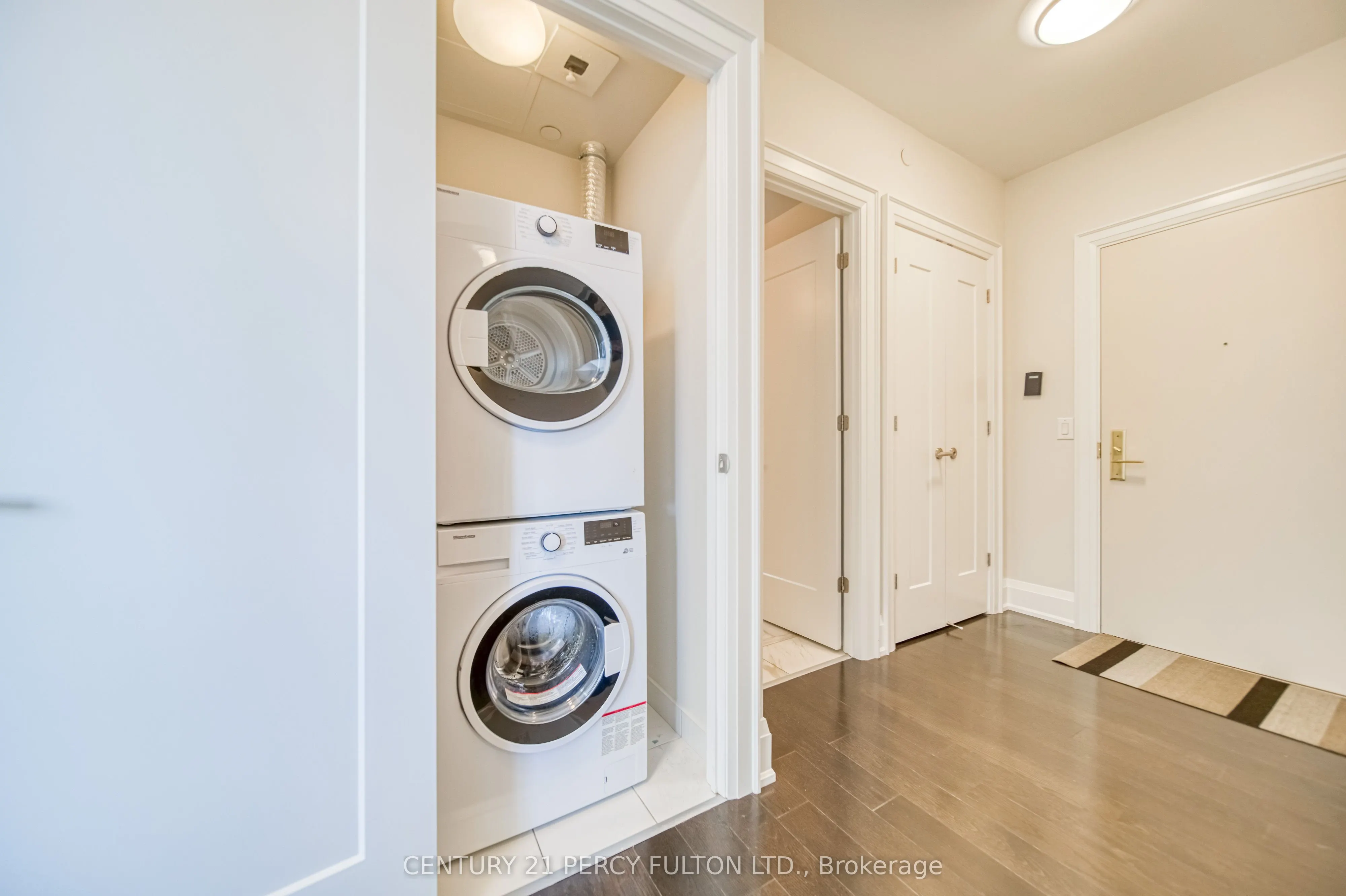 88 Cumberland Street, #904