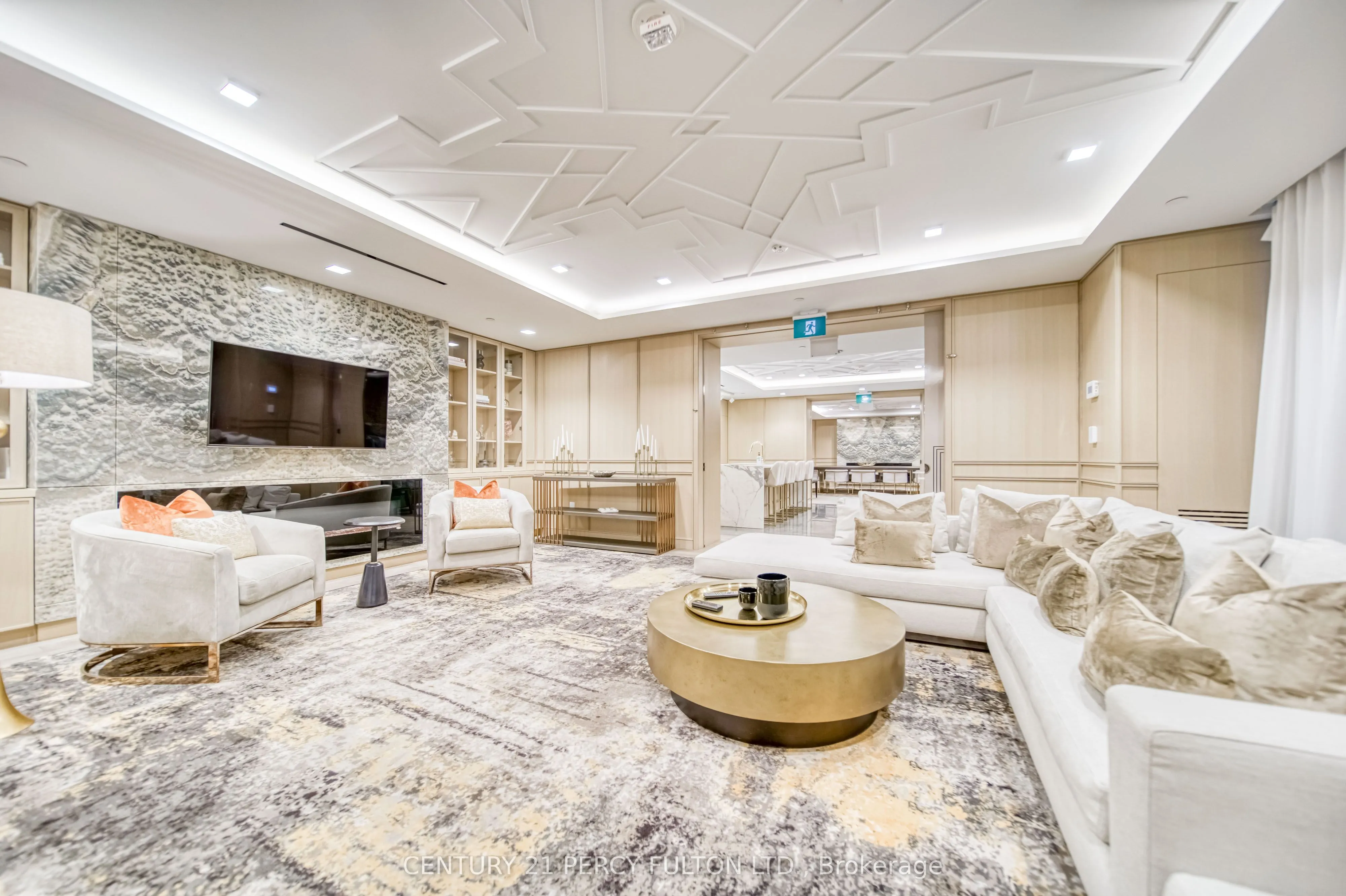 88 Cumberland Street, #904