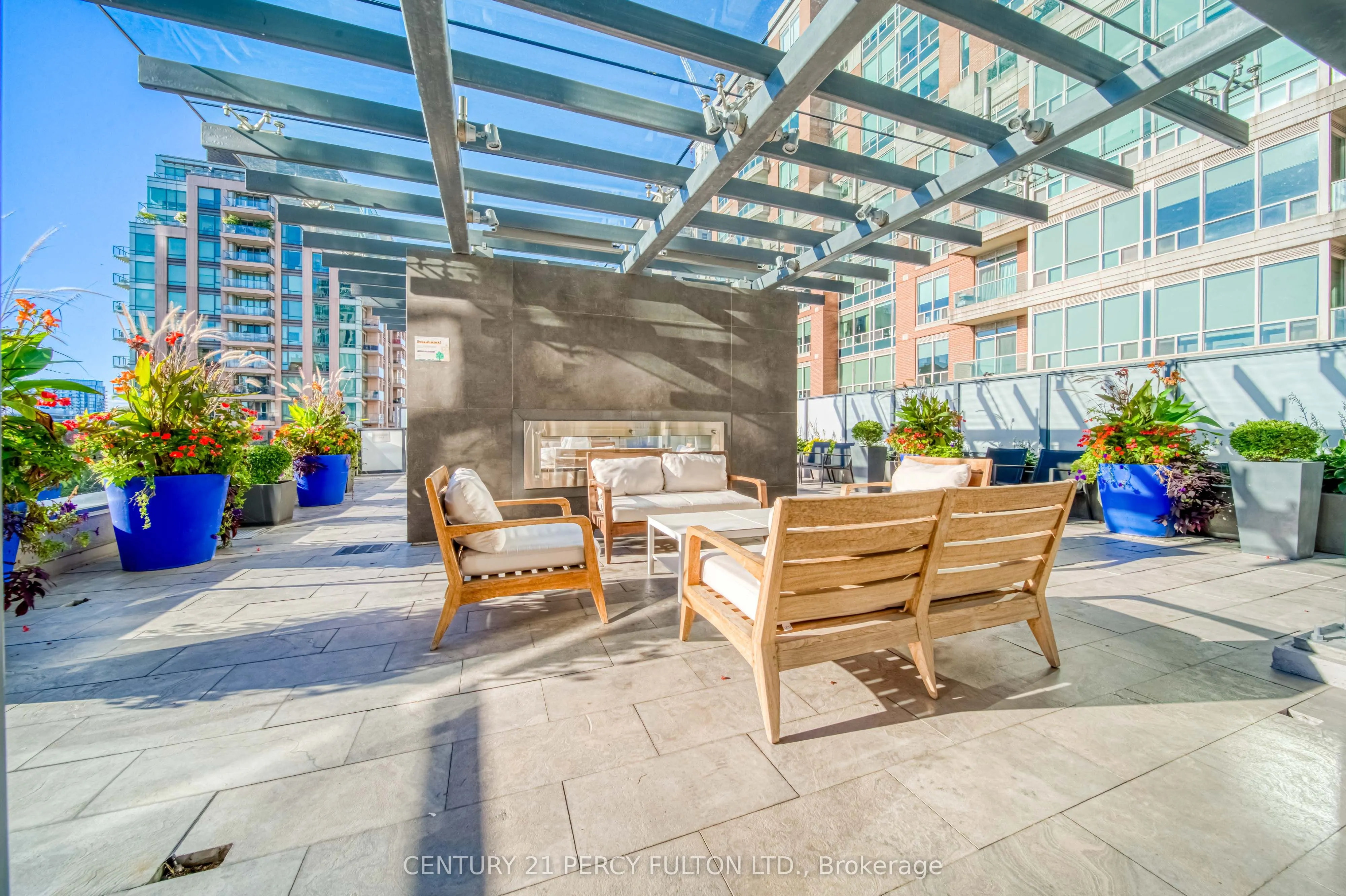 88 Cumberland Street, #904