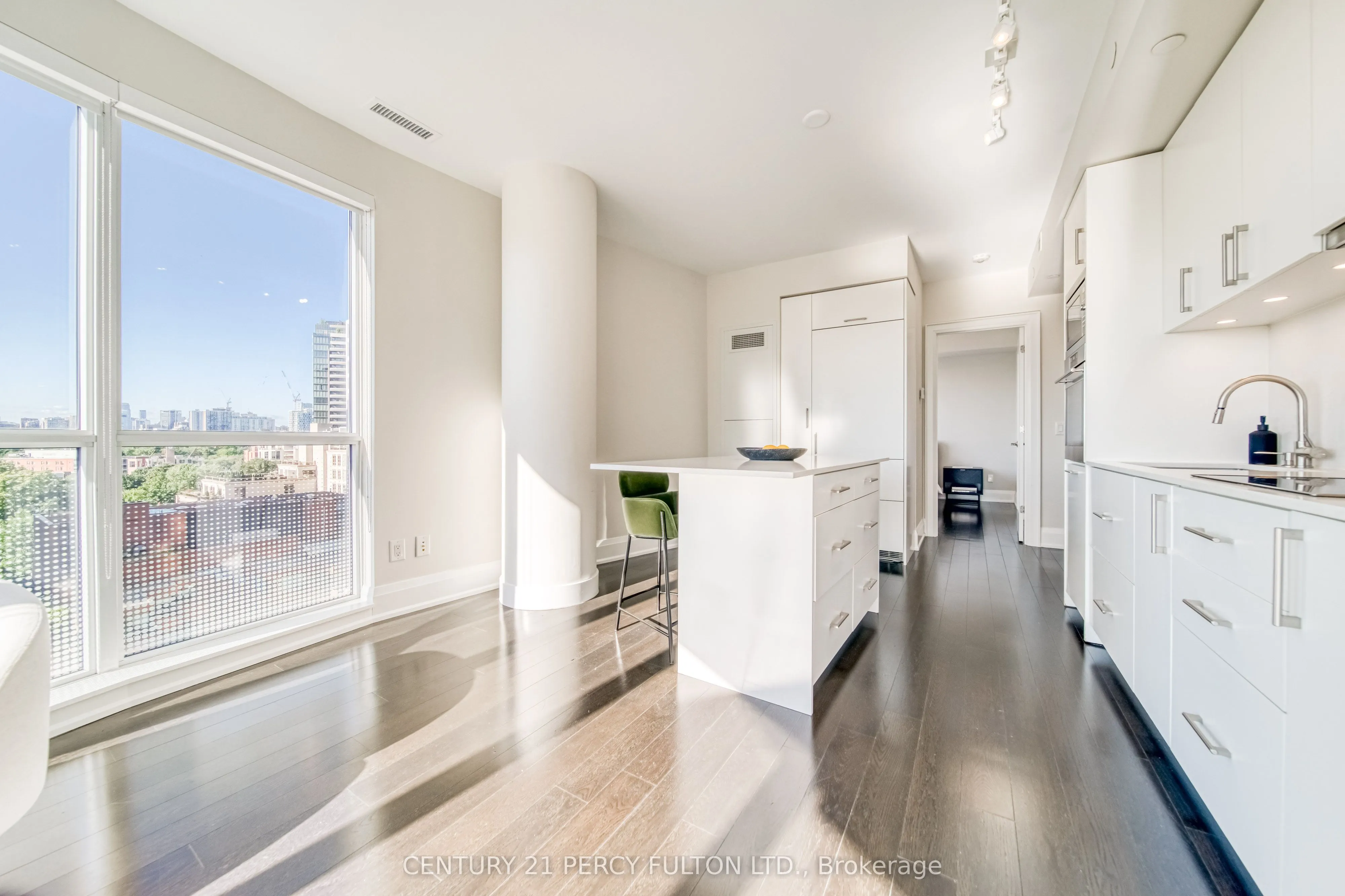 88 Cumberland Street, #904