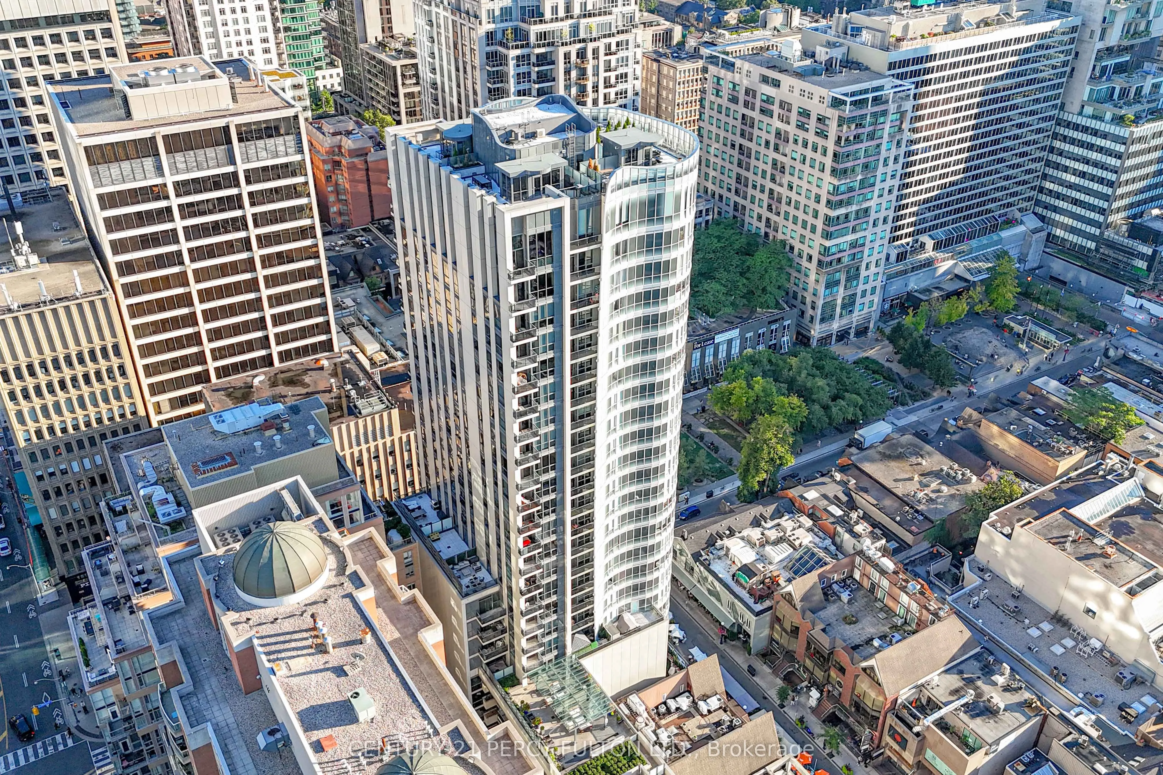 88 Cumberland Street, #904