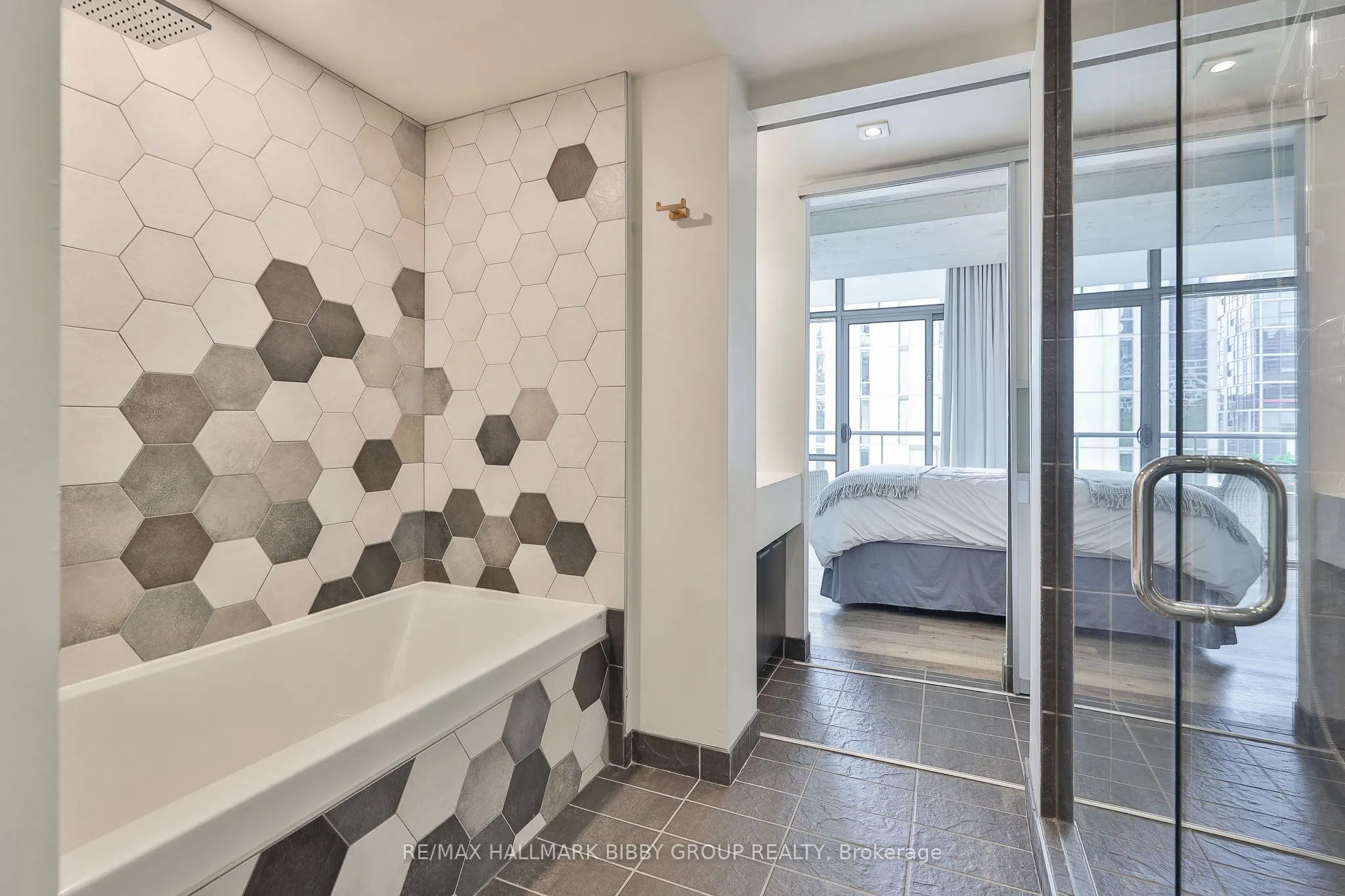 55 Stewart Street, #731