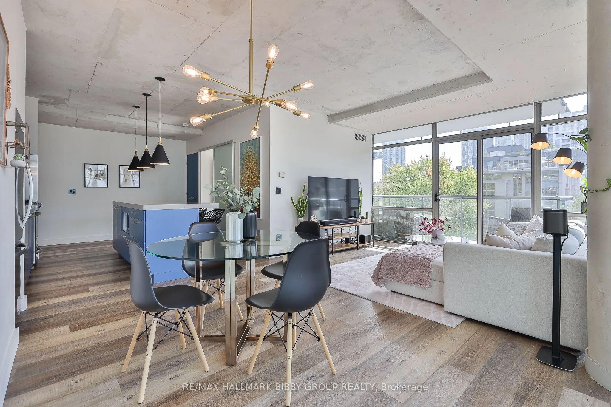 55 Stewart Street, #731