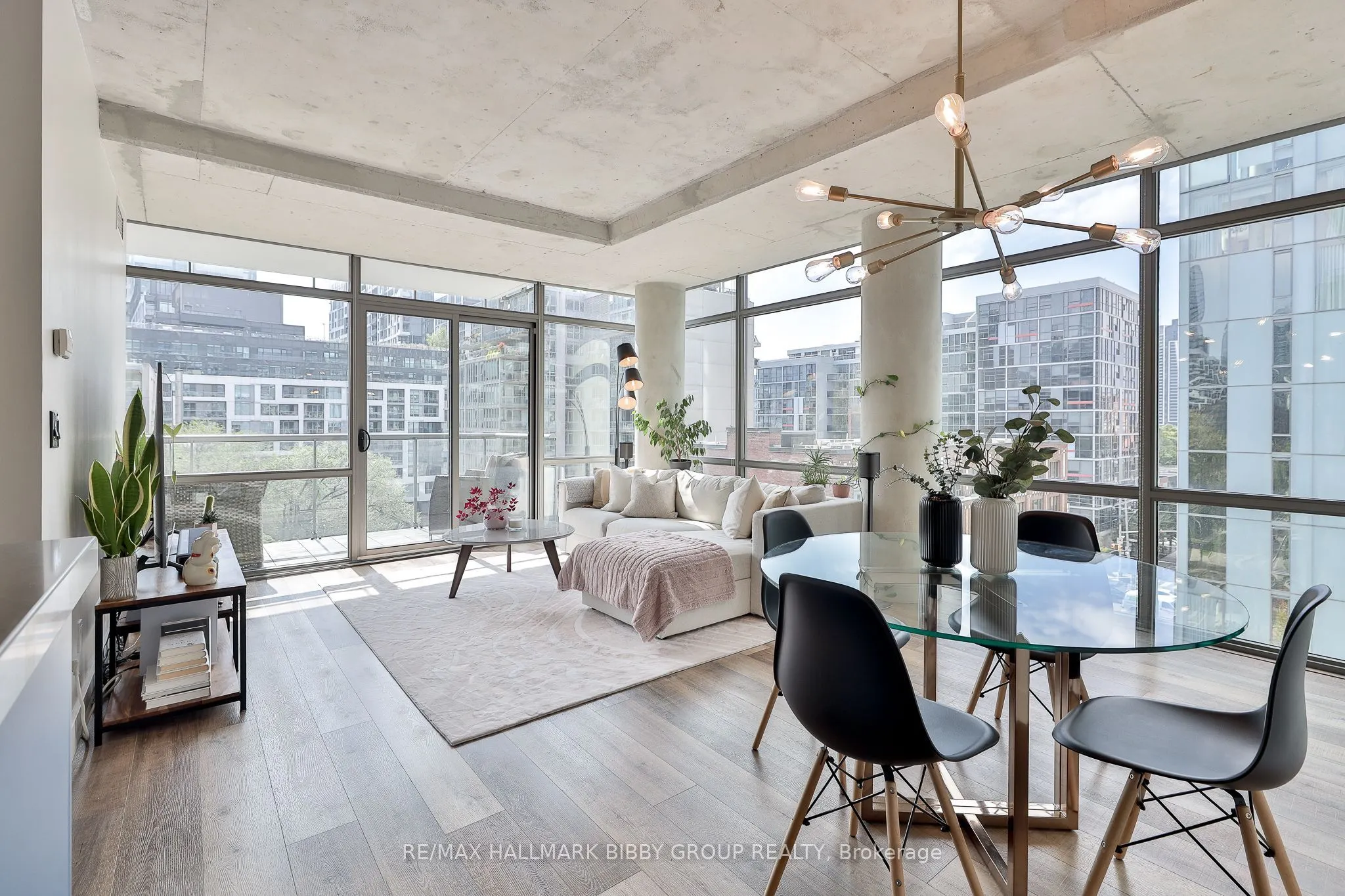 55 Stewart Street, #731