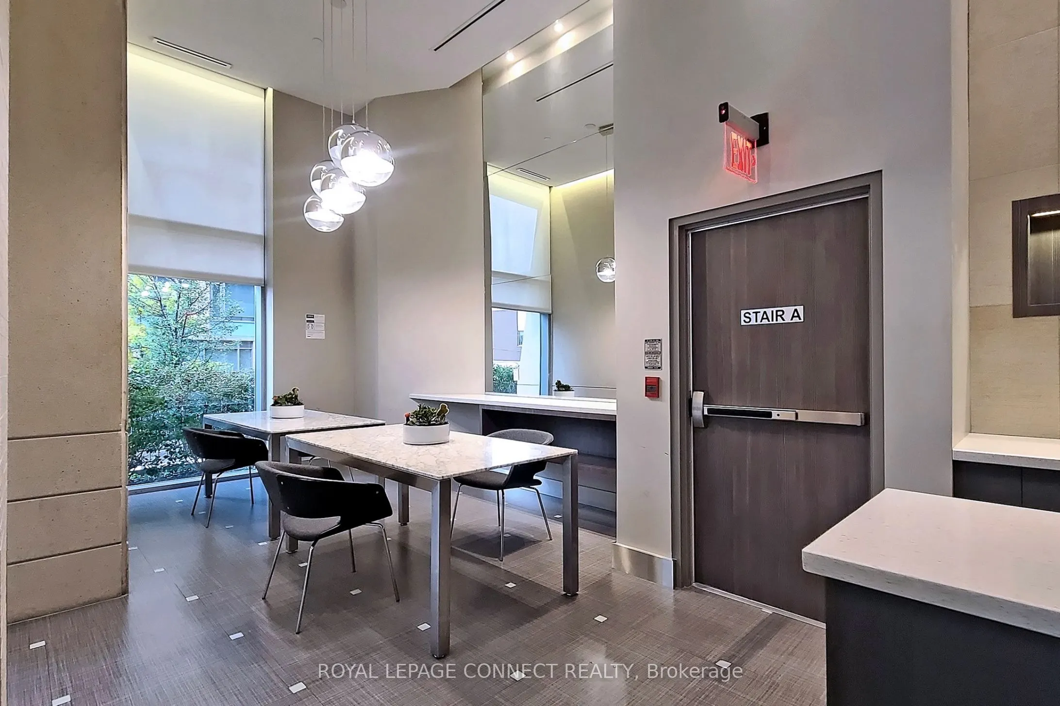 500 Sherbourne Street, #812