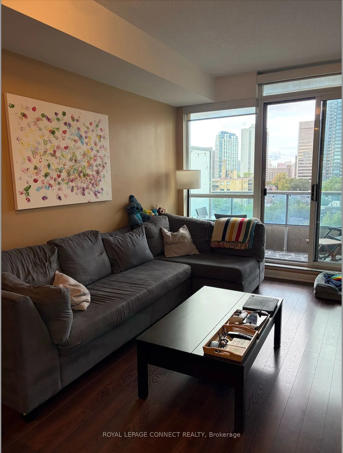 500 Sherbourne Street, #812