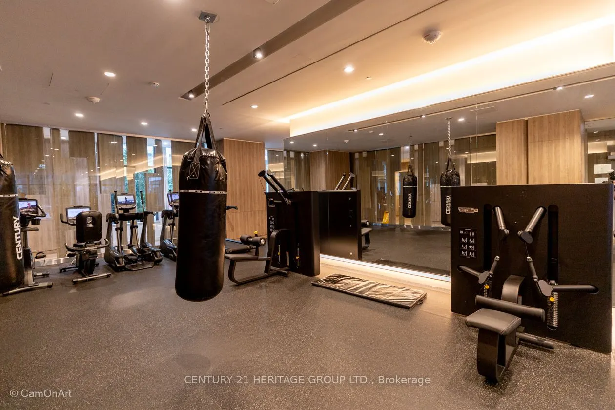 27 Bathurst Street, #1001