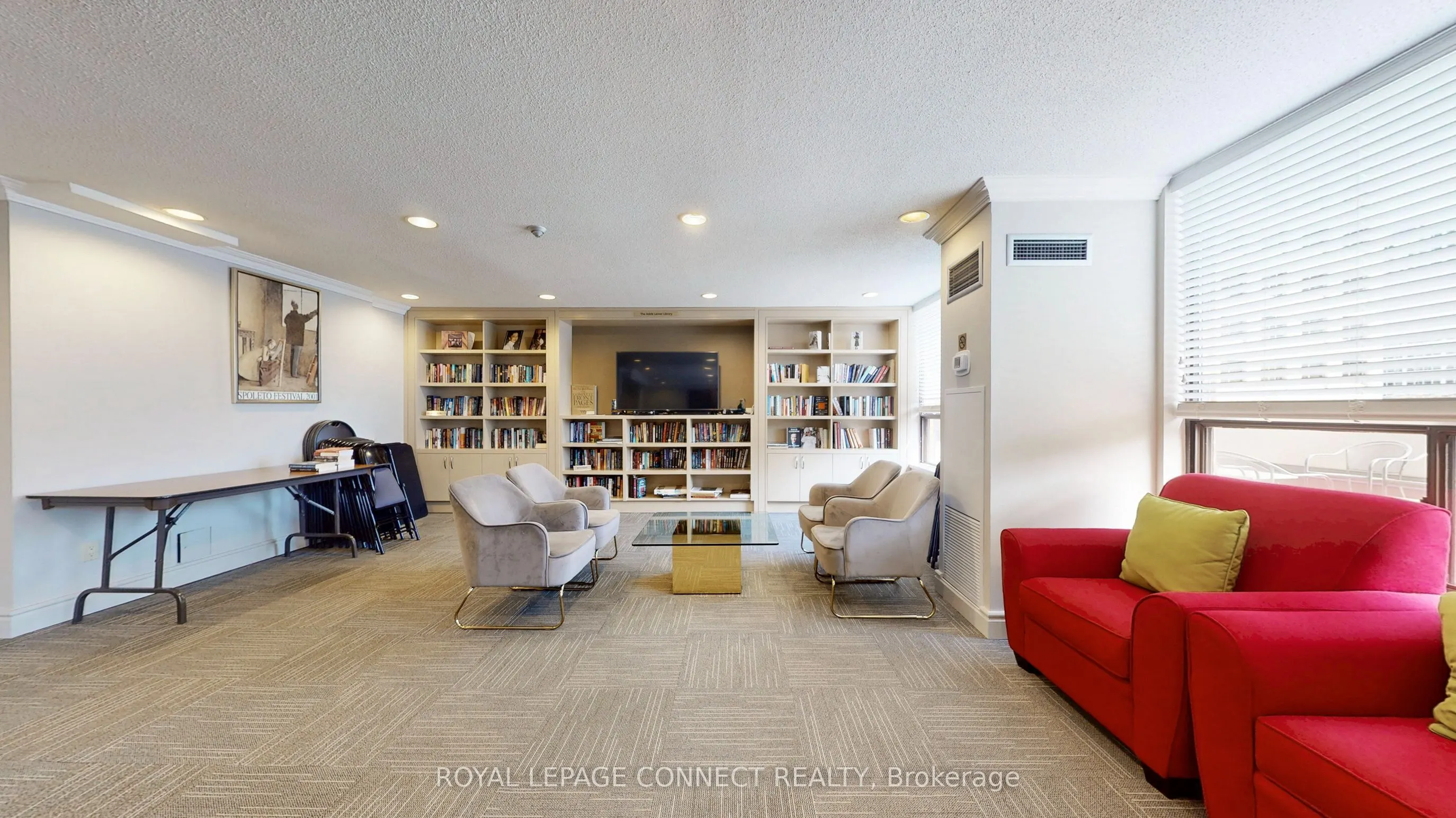 47 St Clair Avenue W, #1002