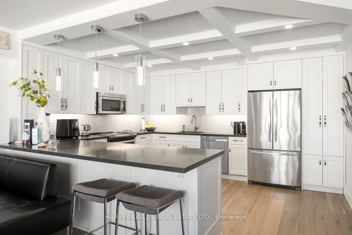 33 Harbour Square, #2804