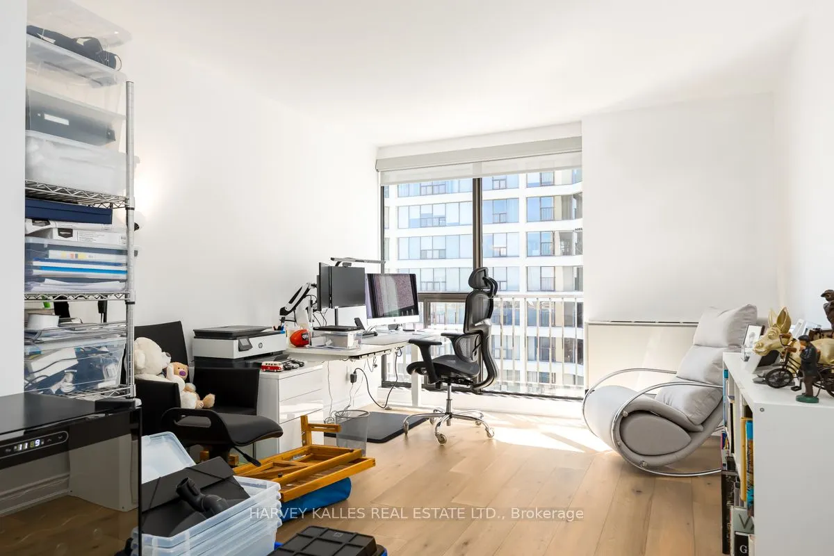 33 Harbour Square, #2804