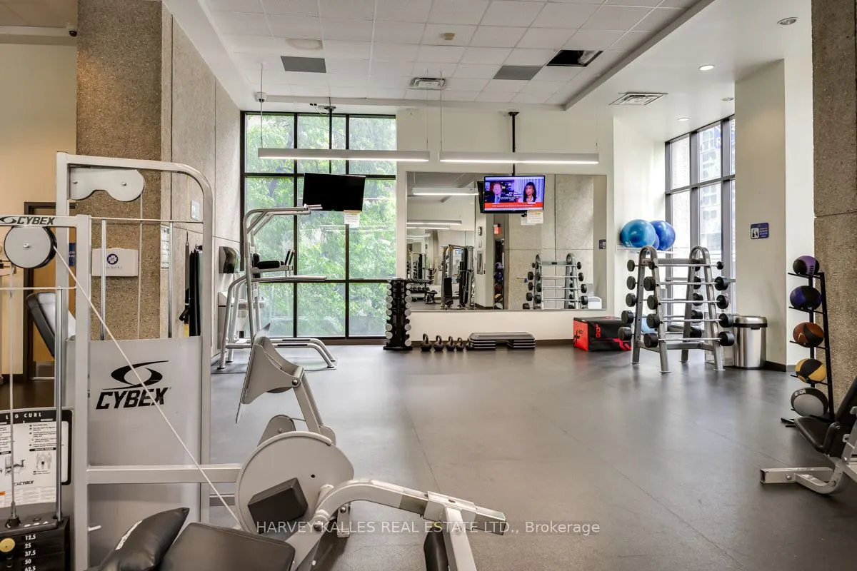 33 Harbour Square, #2804