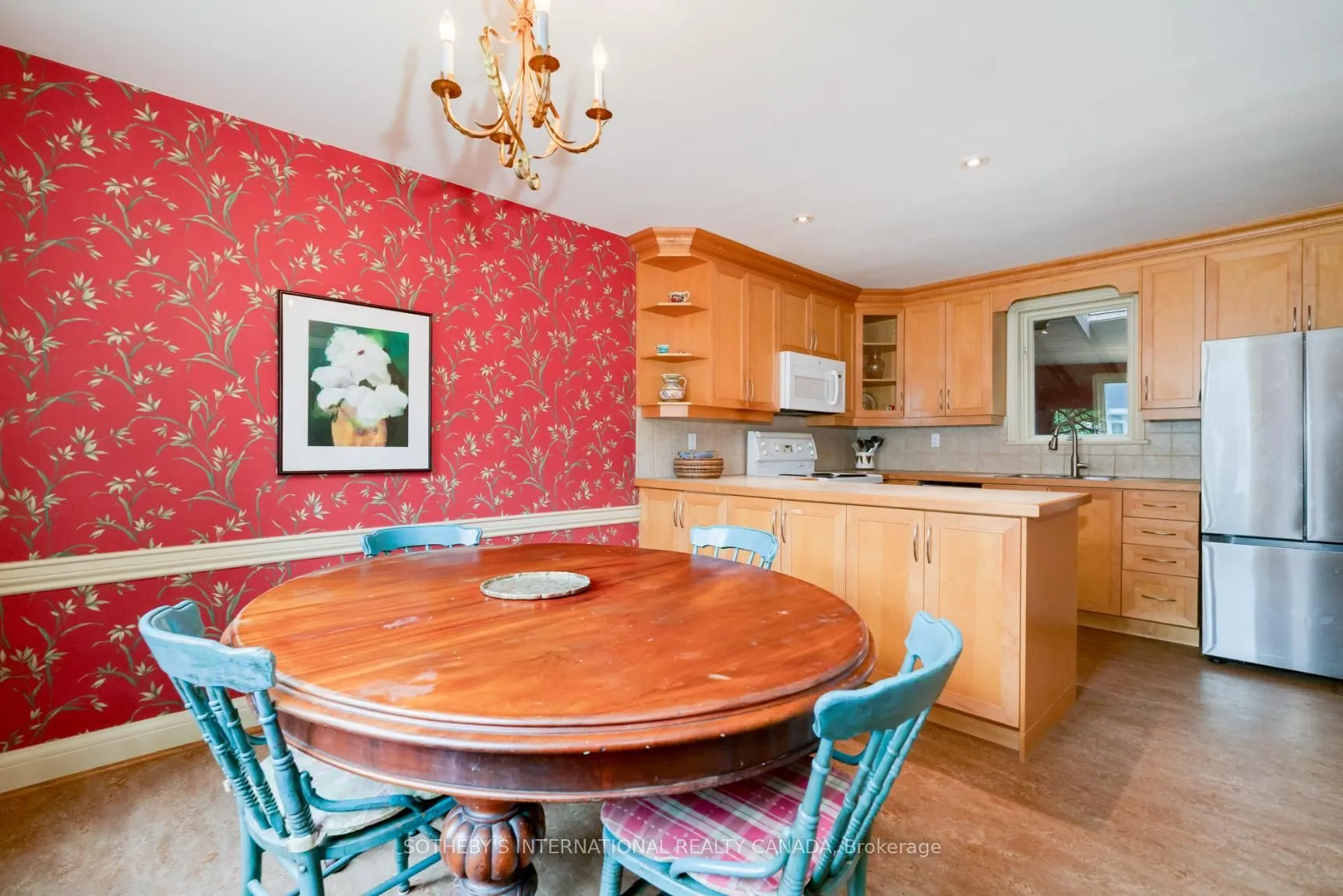 239 Empress Avenue