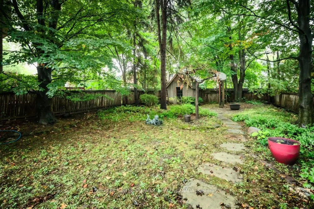 239 Empress Avenue