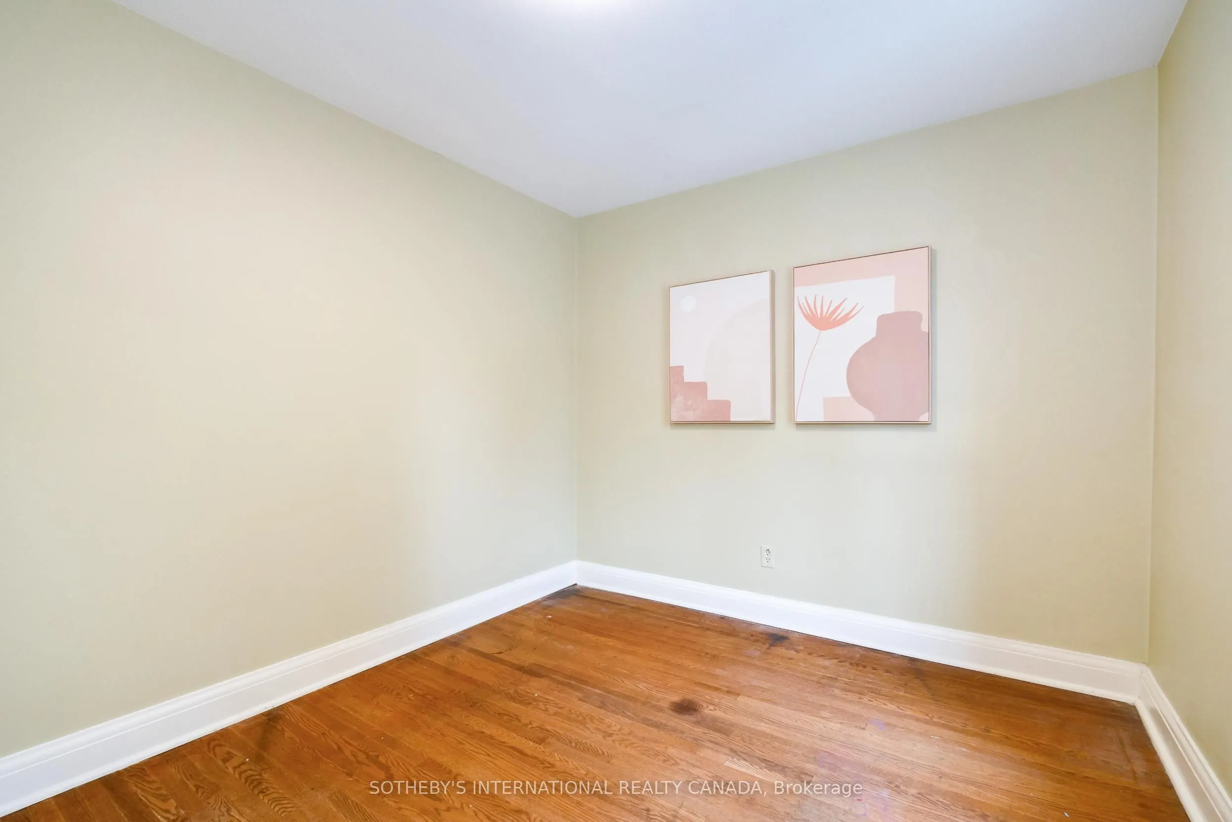 239 Empress Avenue