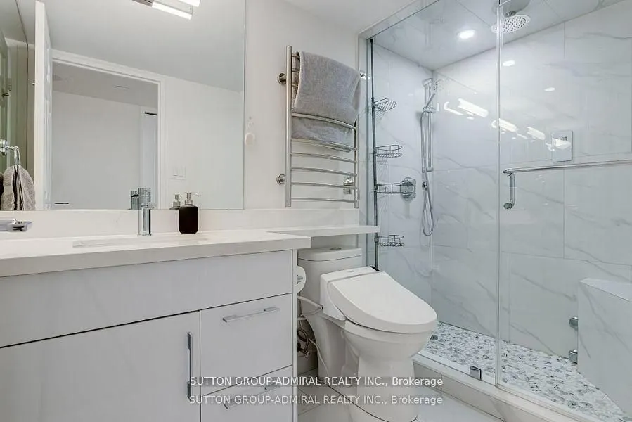 278 Bloor Street E, #805