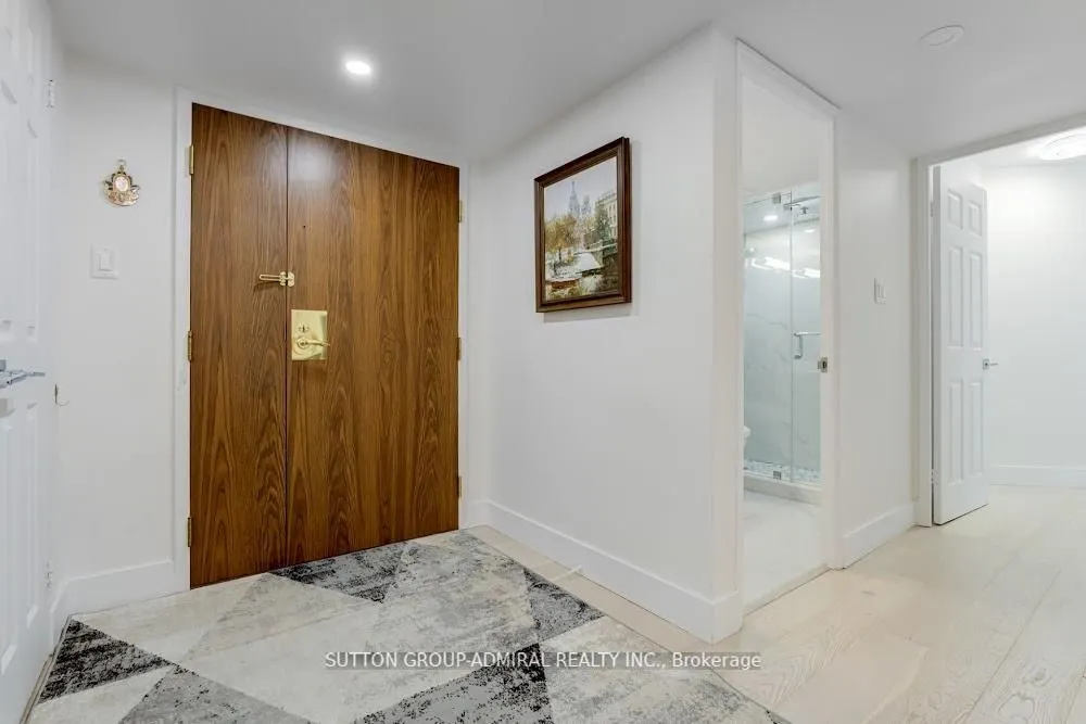 278 Bloor Street E, #805