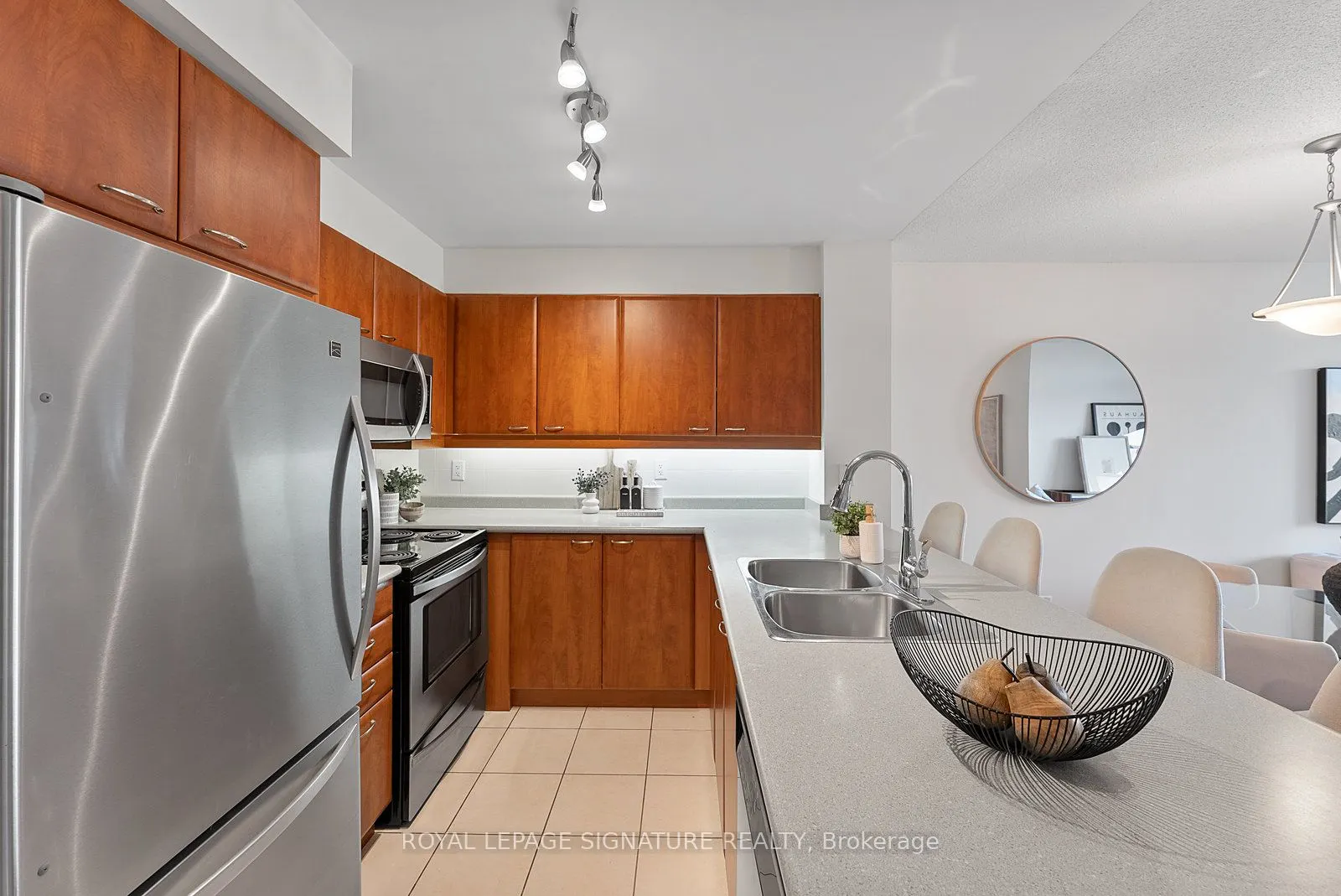 205 The Donway W, #521