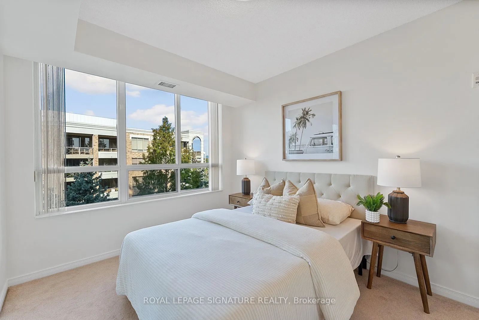 205 The Donway W, #521