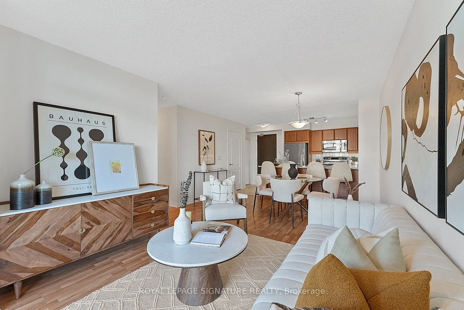 205 The Donway W, #521