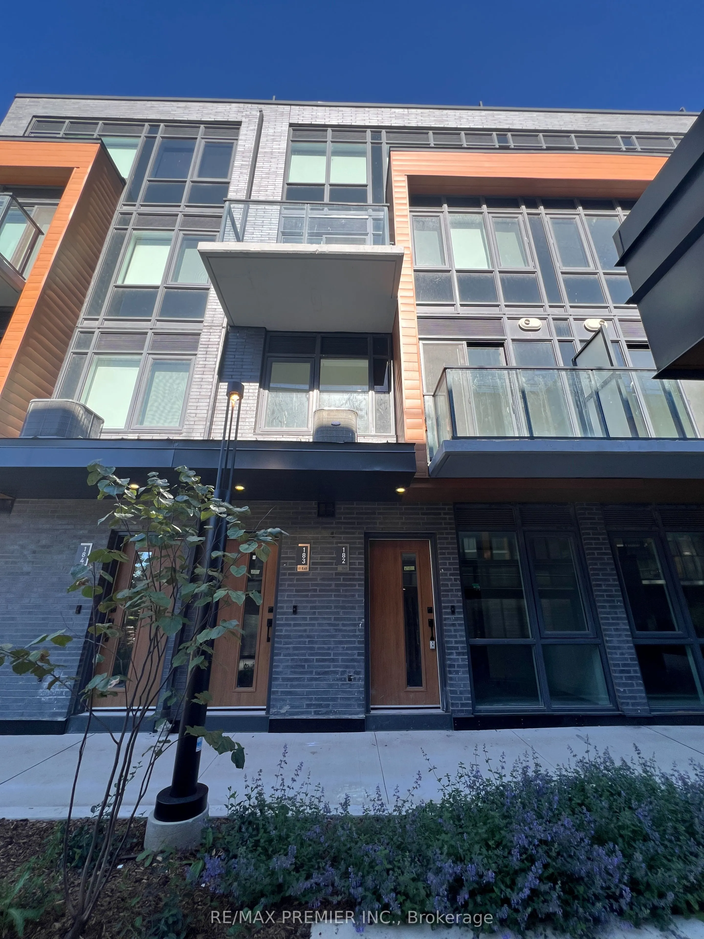 67 Curlew Drive, #182