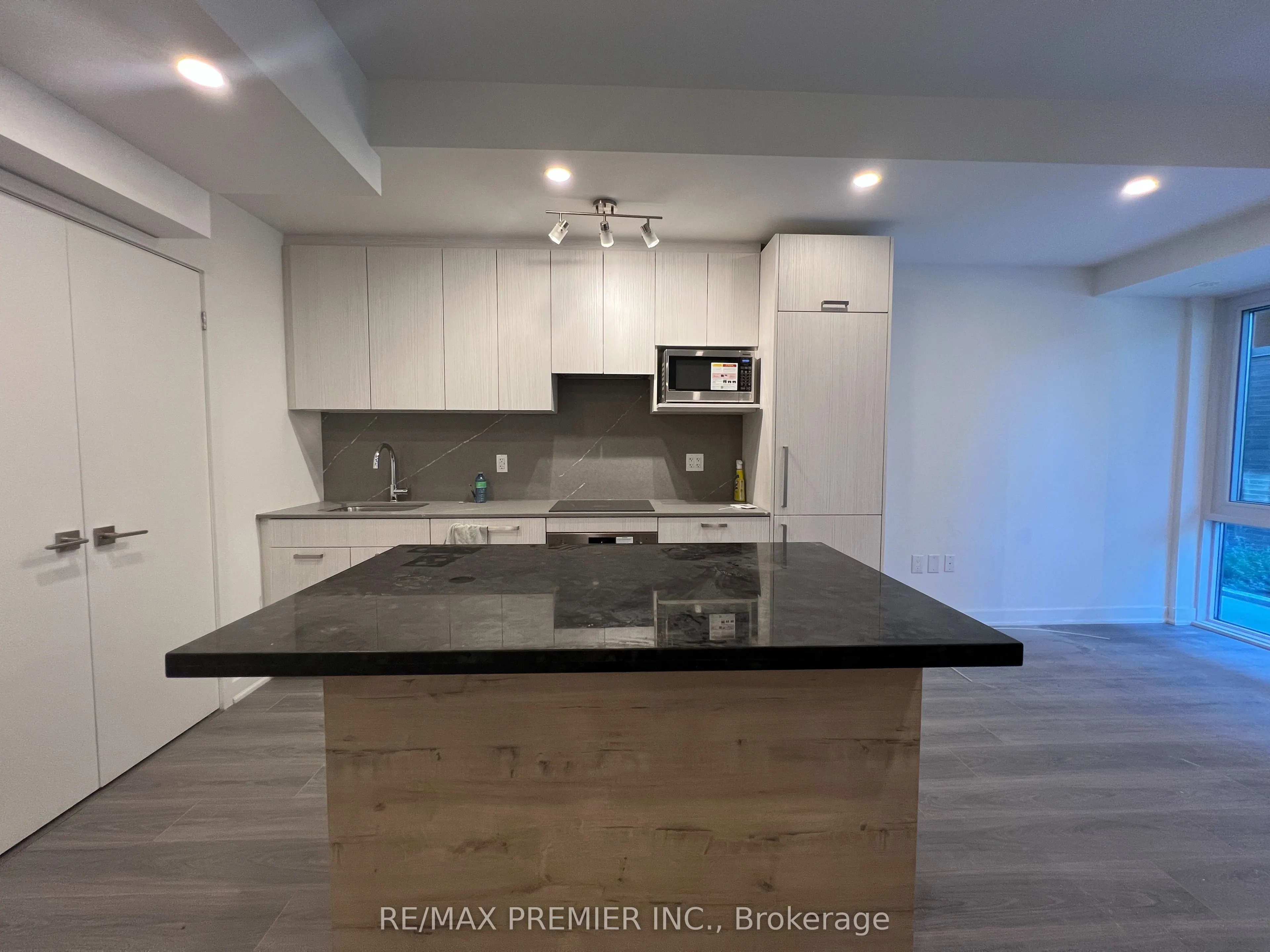 67 Curlew Drive, #182