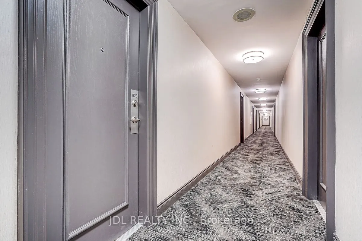 109 Front Street E, #823