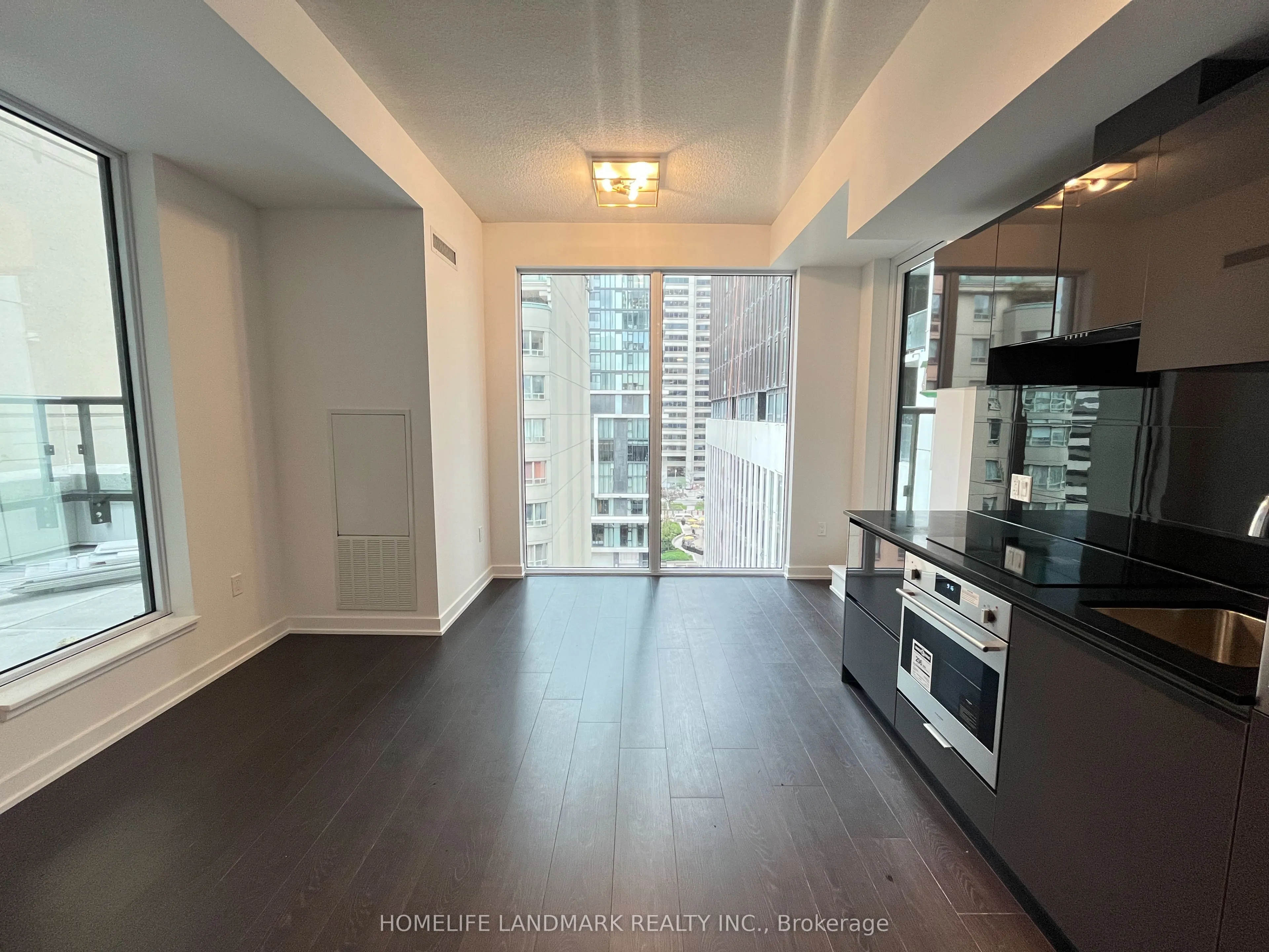 121 St Patrick Street, #715
