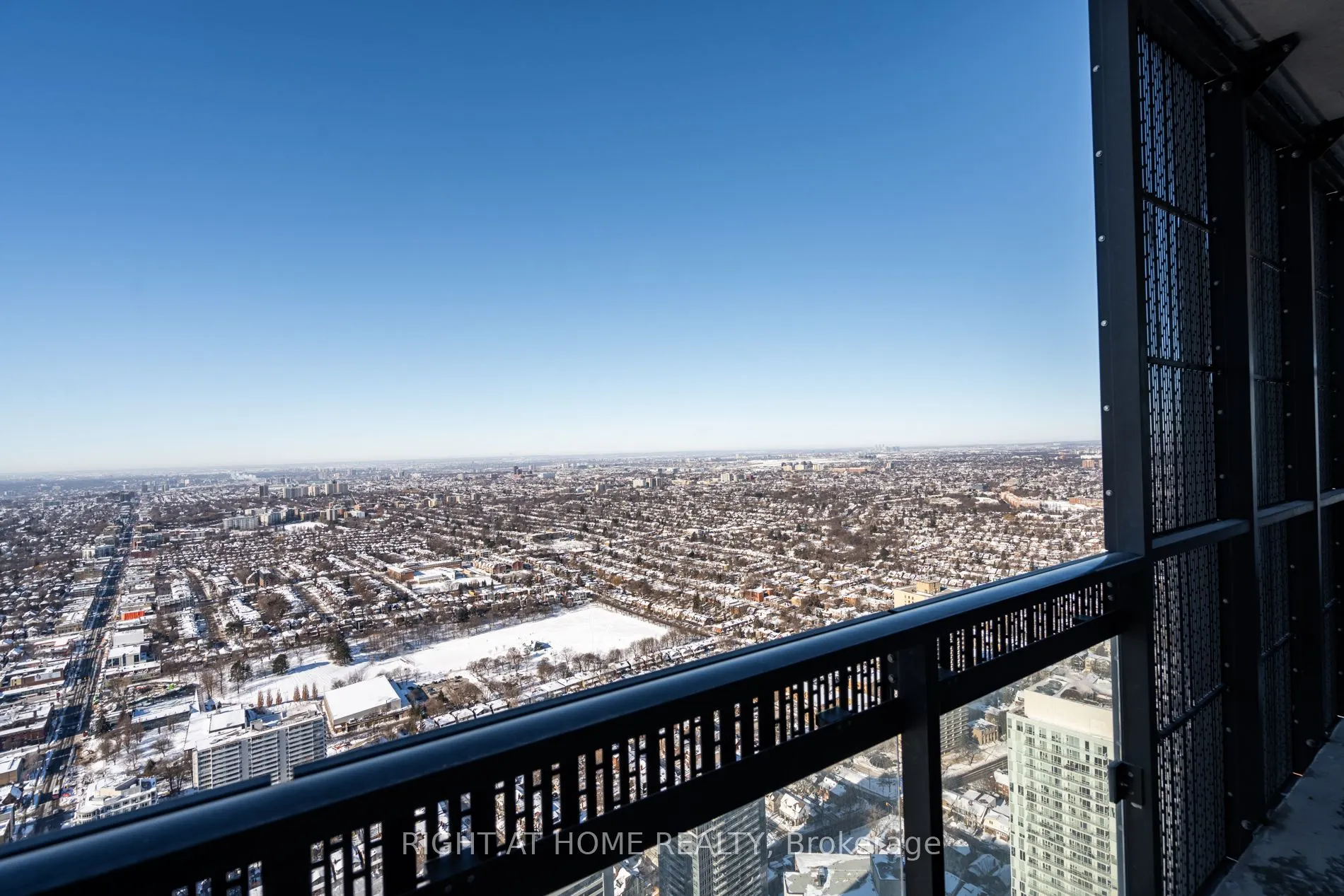 8 Eglinton Avenue E, #5703